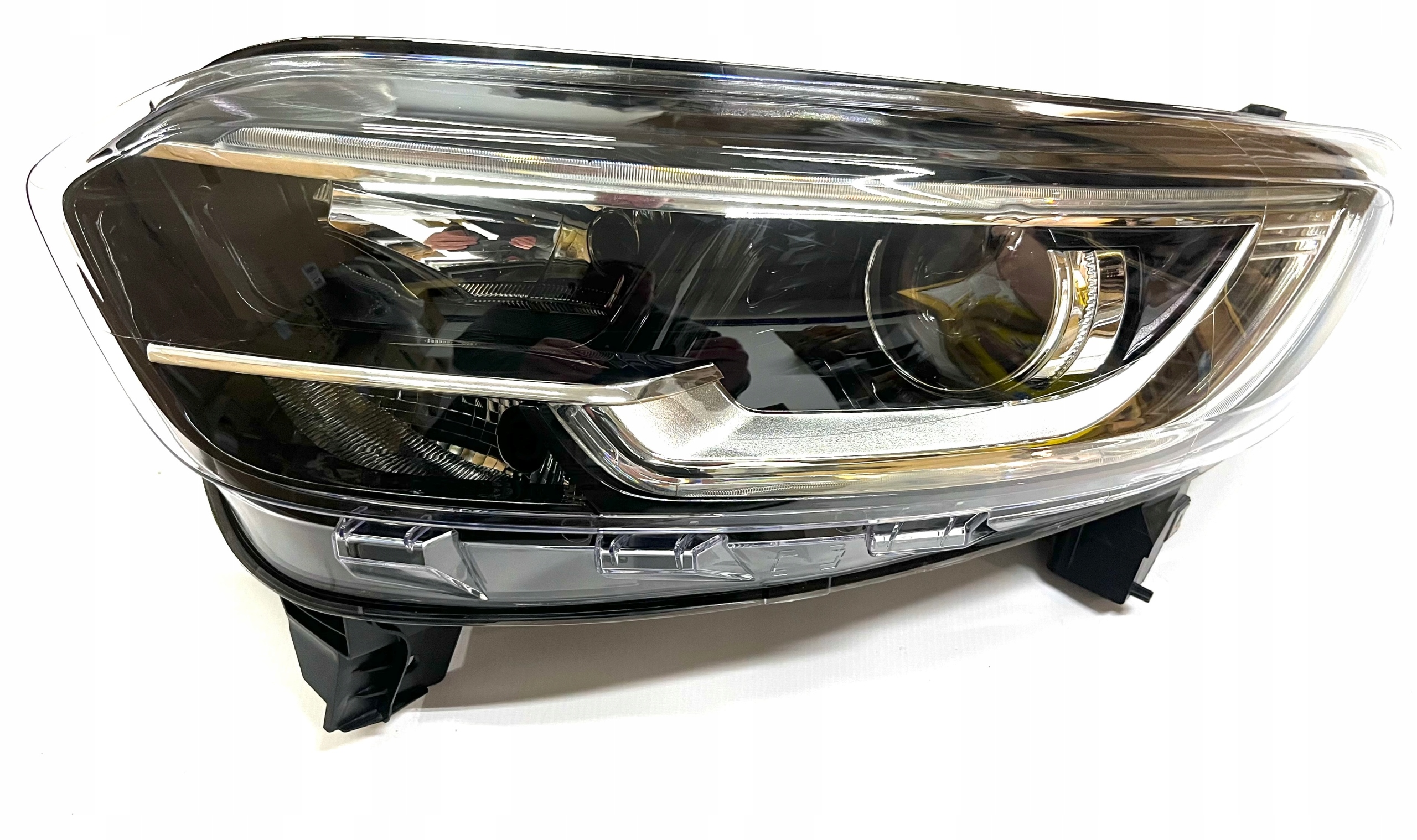 renault KADJAR 15-18H7/H7/LED фара левая