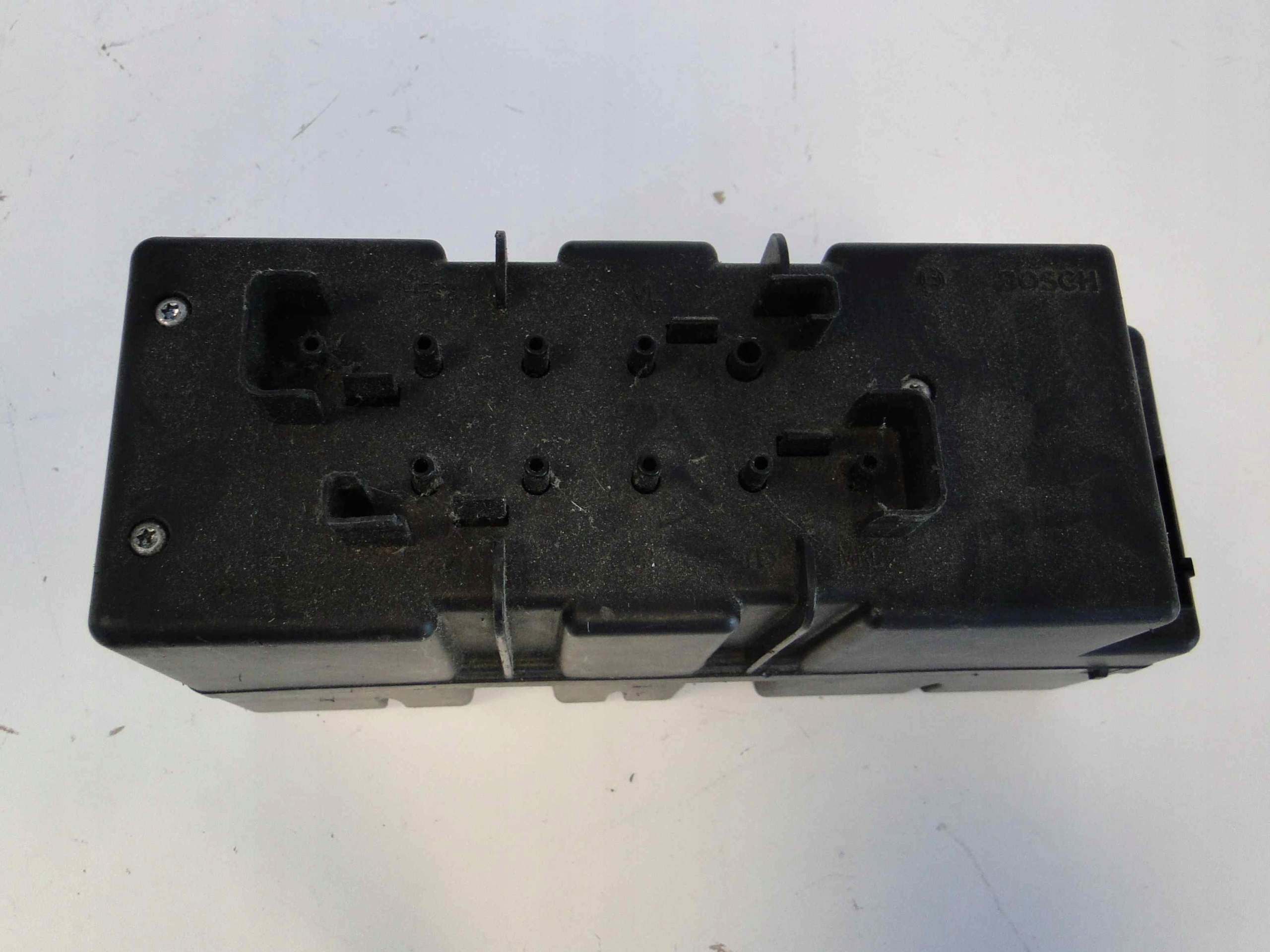 MERCEDES SL R230 230 POMPKA CENTRALNEGO ZAMKA Jakość części (zgodnie z GVO) O - oryginał z logo producenta pojazdu (OE)