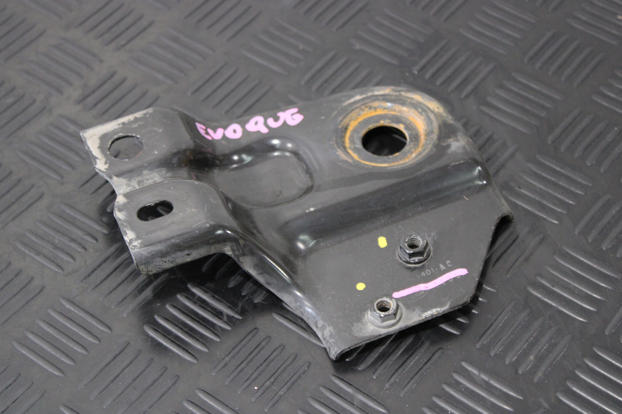 Support Support plaque EVOQUE L538 BJ32-5401-AC