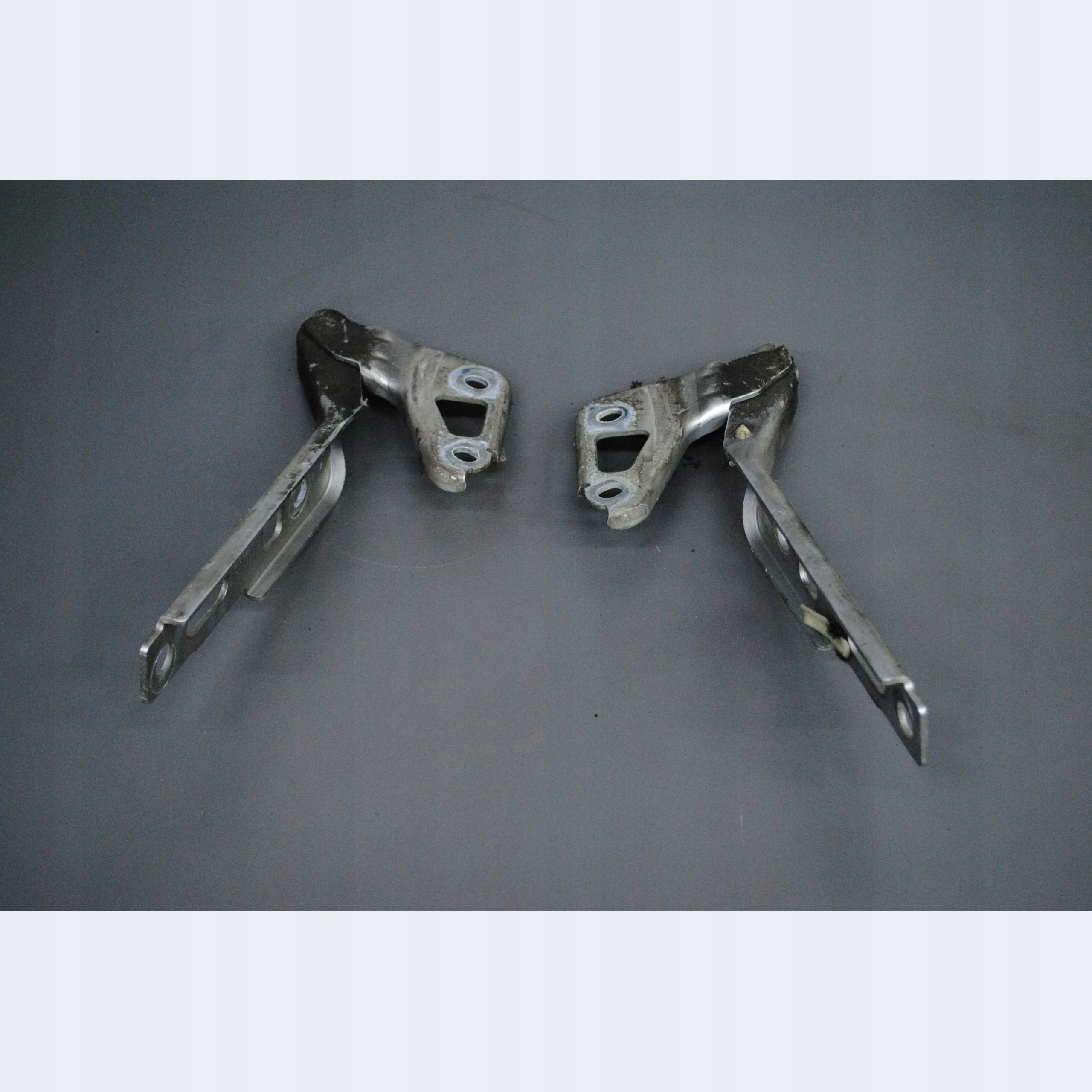Cerniere cofano AUDI Q7 4L LY7W 4L0823301 4L0823302