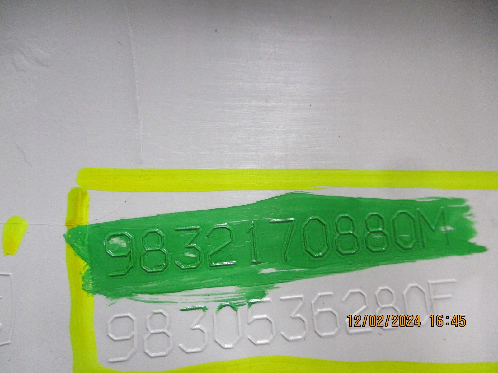 cover for pillar Opel Astra L 6 9832178880