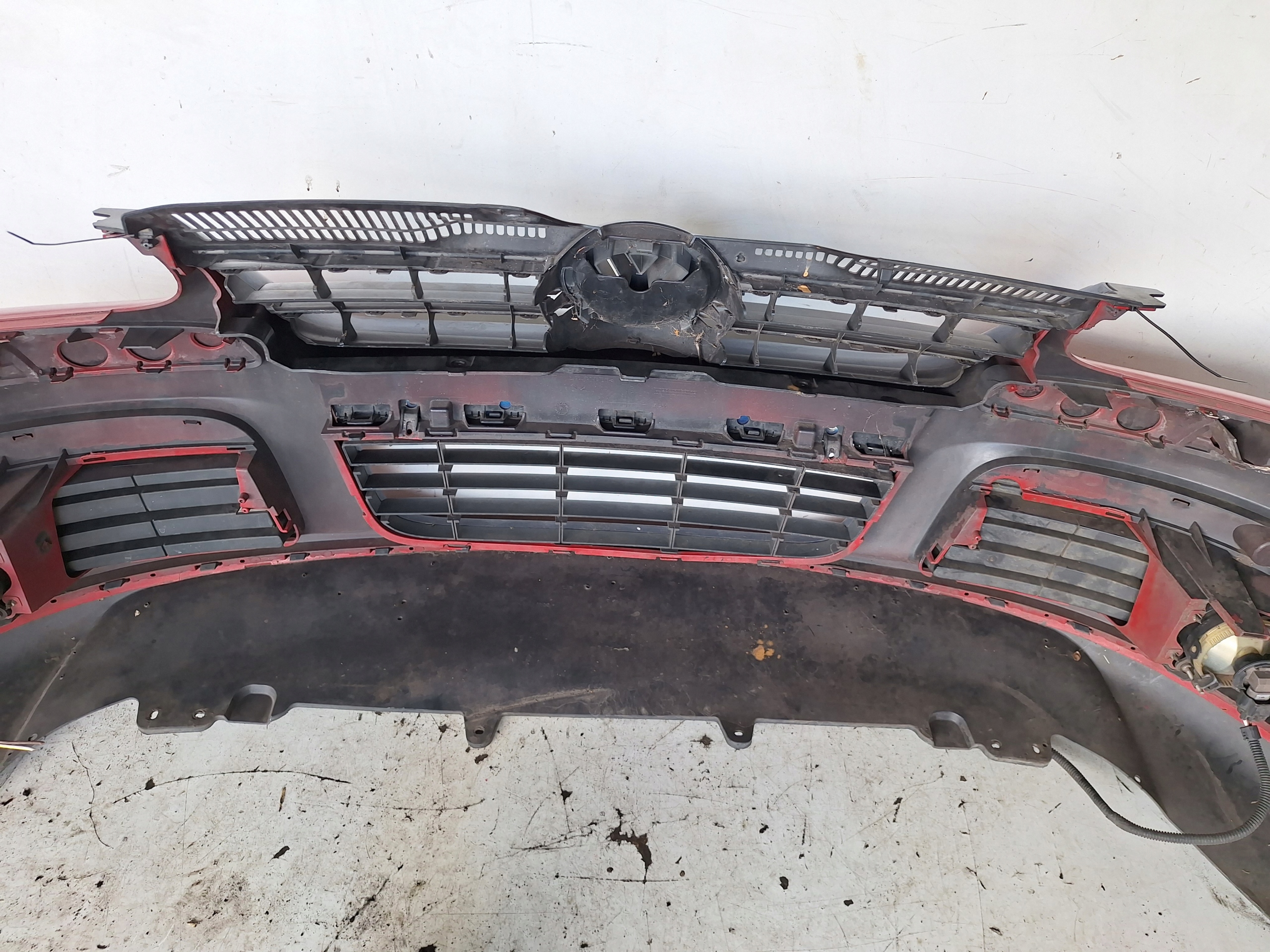 VOLKSWAGEN GOLF V GT 04-08 bumper GTI