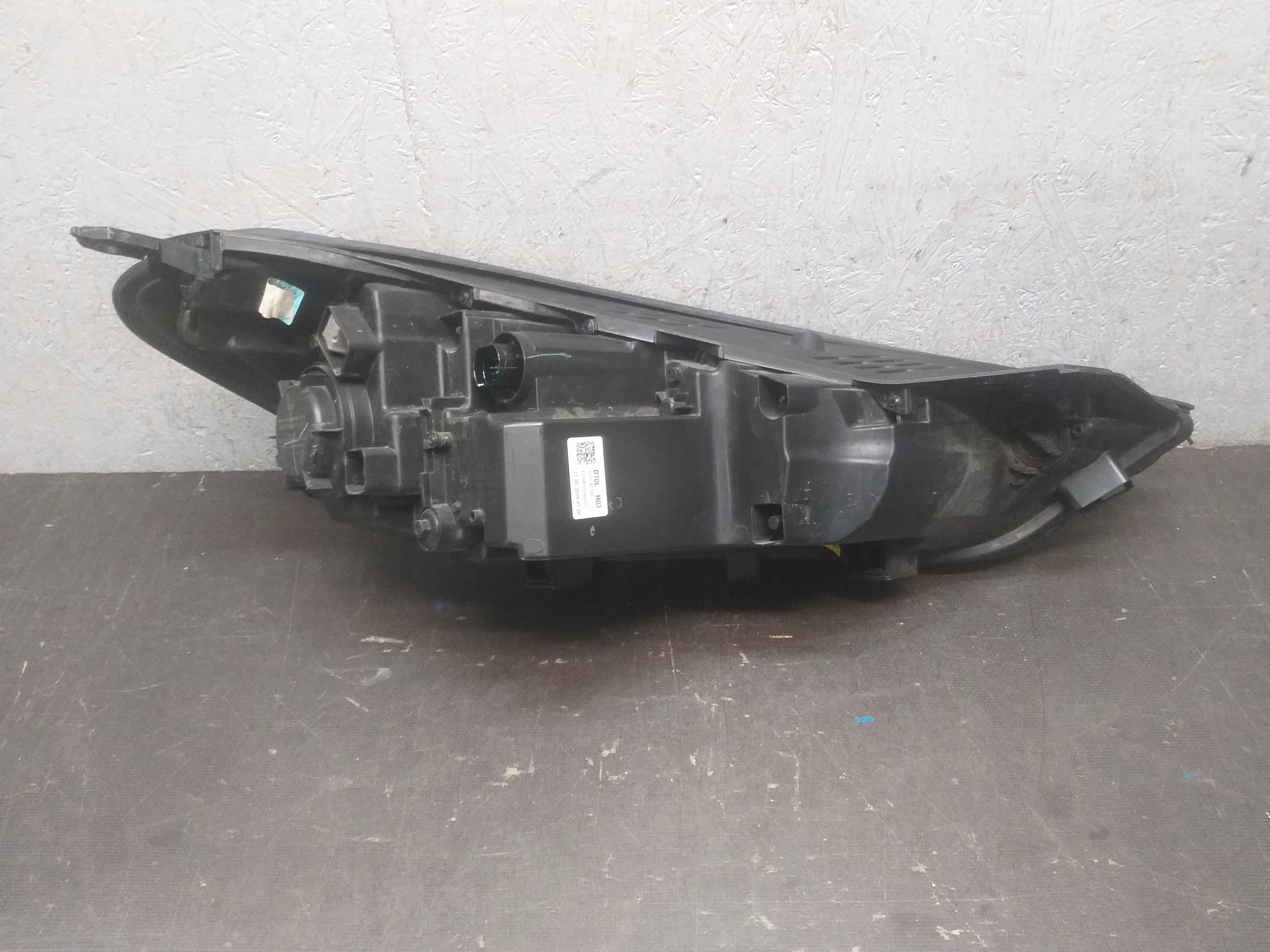 light front left HYUNDAI TUCSON III 3 LIFT FULL LED 18- 92101D7700
