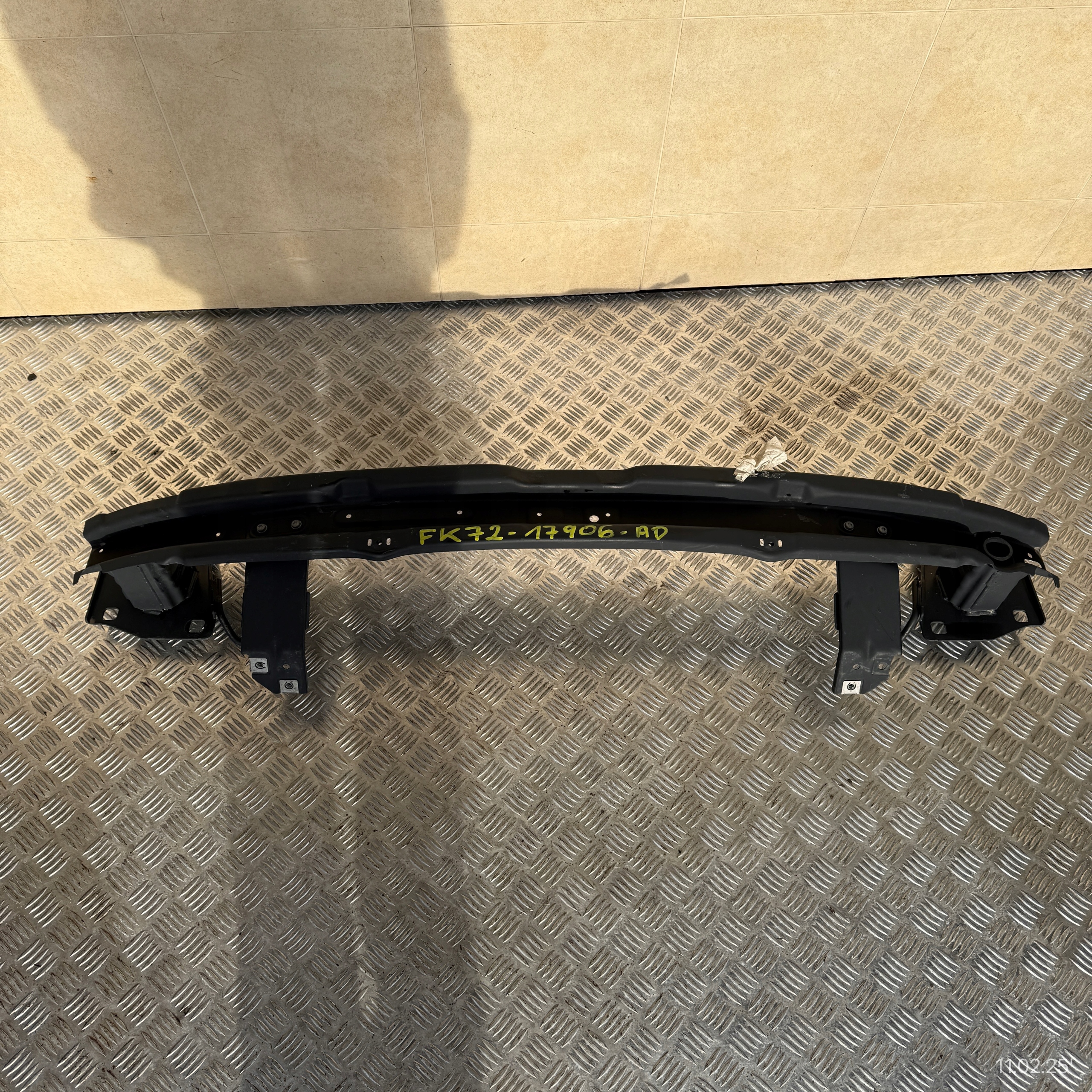 sider rear beam tip pillar LAND ROVER DISCOVERT SPORT