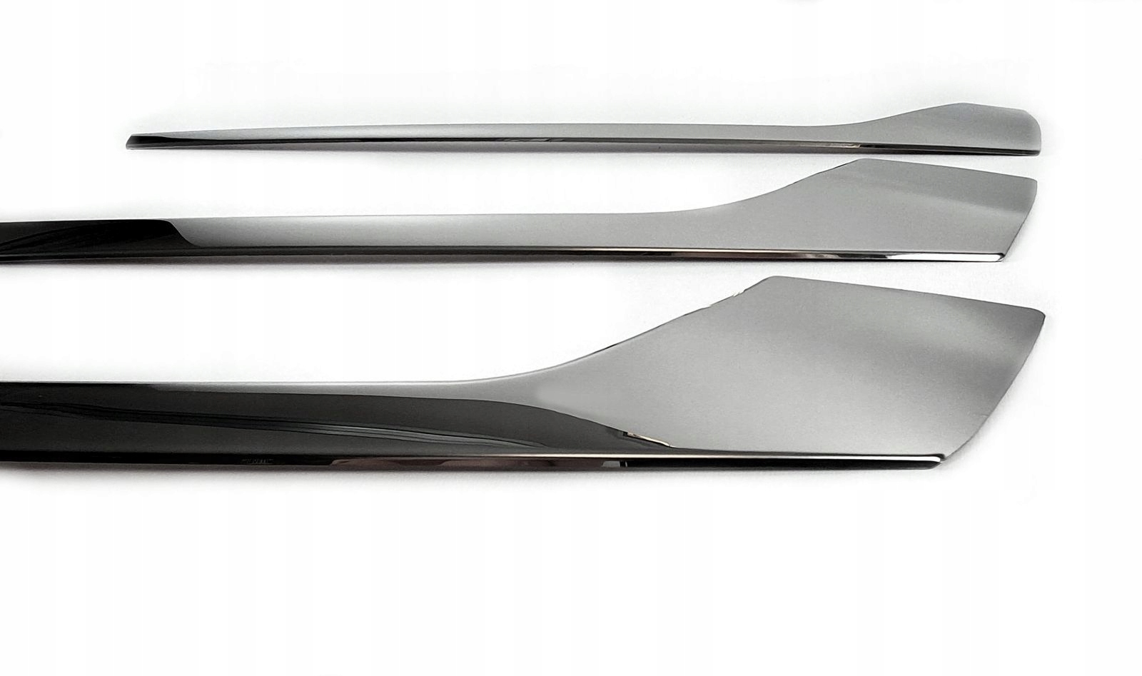 Nakładki na grill Mercedes Sprinter W906 FL Van 3 2013-2018 Numer katalogowy producenta ME06G