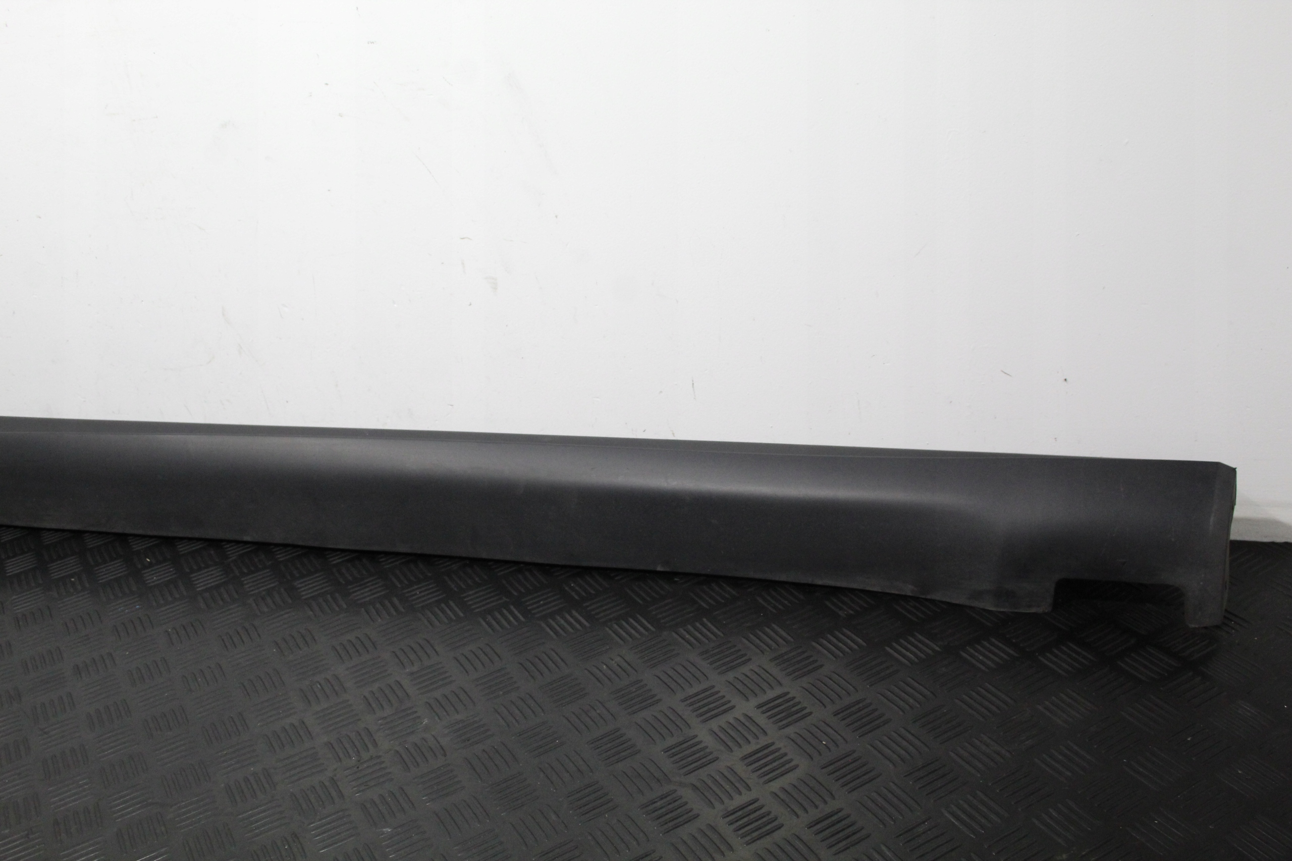 cap threshold threshold right JEEP CHEROKEE KL