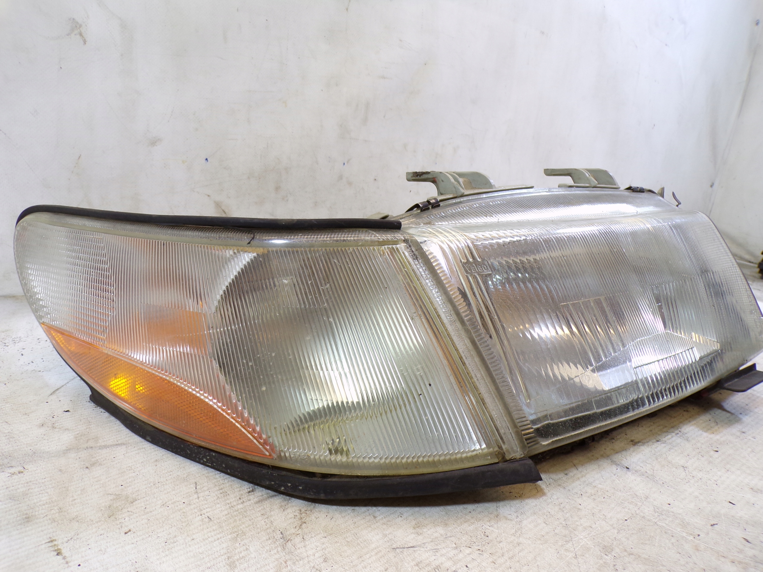 light front front right SAAB 93 9-3 1 and (K1)