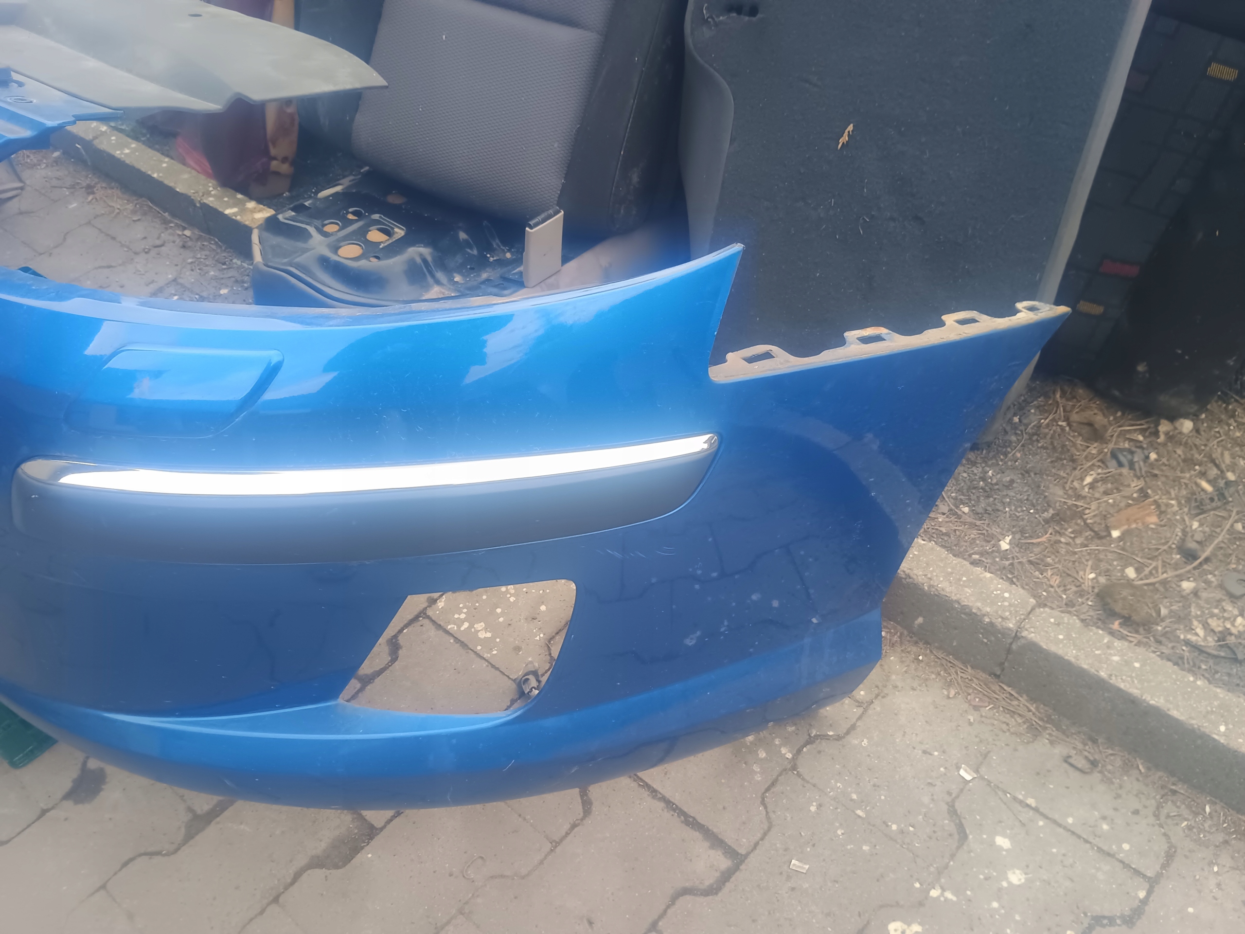 bumper front PEUGEOT 407 washers
