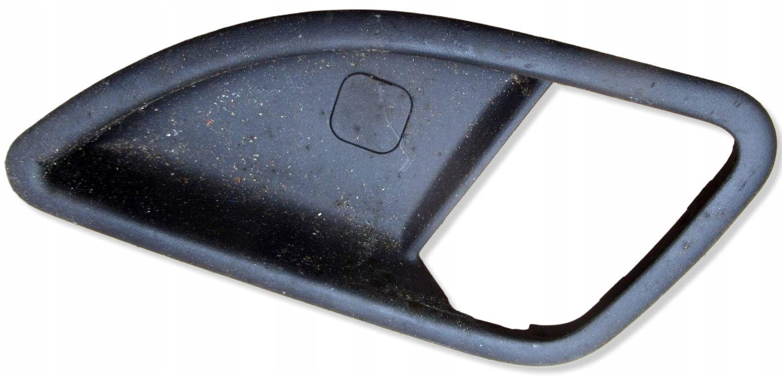 KIA RIO III WKŁADKA KLAMKI WEWNĘTRZNEJ PRAWA PRZEDNIA PRZÓD 82821-1W000