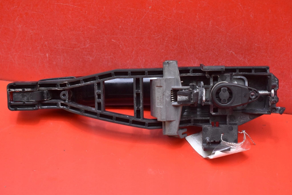 handle left front front F8 3M51-R224A37-BF FORD KUGA MK1 08-13