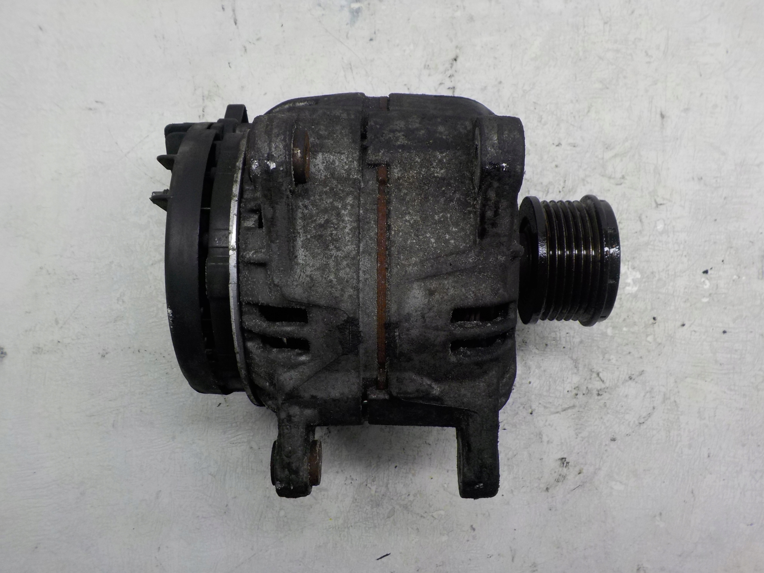 RENAULT KANGOO 1.5 DCI ALTERNATOR 0124525139