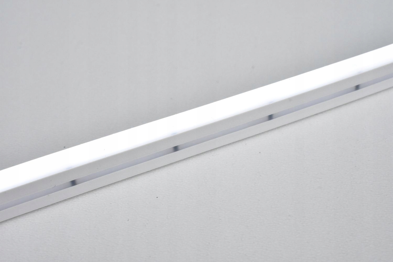 Neon LED biały neutralny 12V FLEX 6x12 mm IP67 Napięcie (V) 12V DC