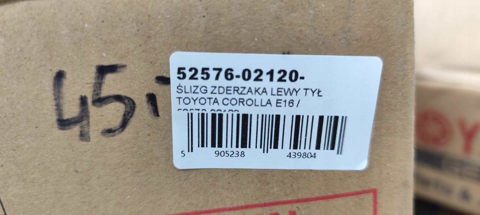 bumper bracket left rear part TOYOTA COROLLA E16 / 52576-02120