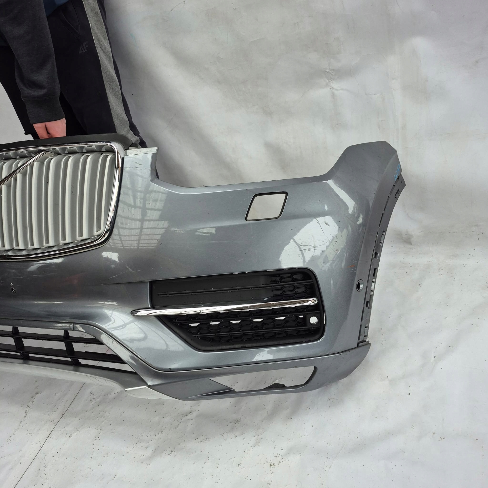 VOLVO XC90 II 15- bumper front front grill SPR PDC