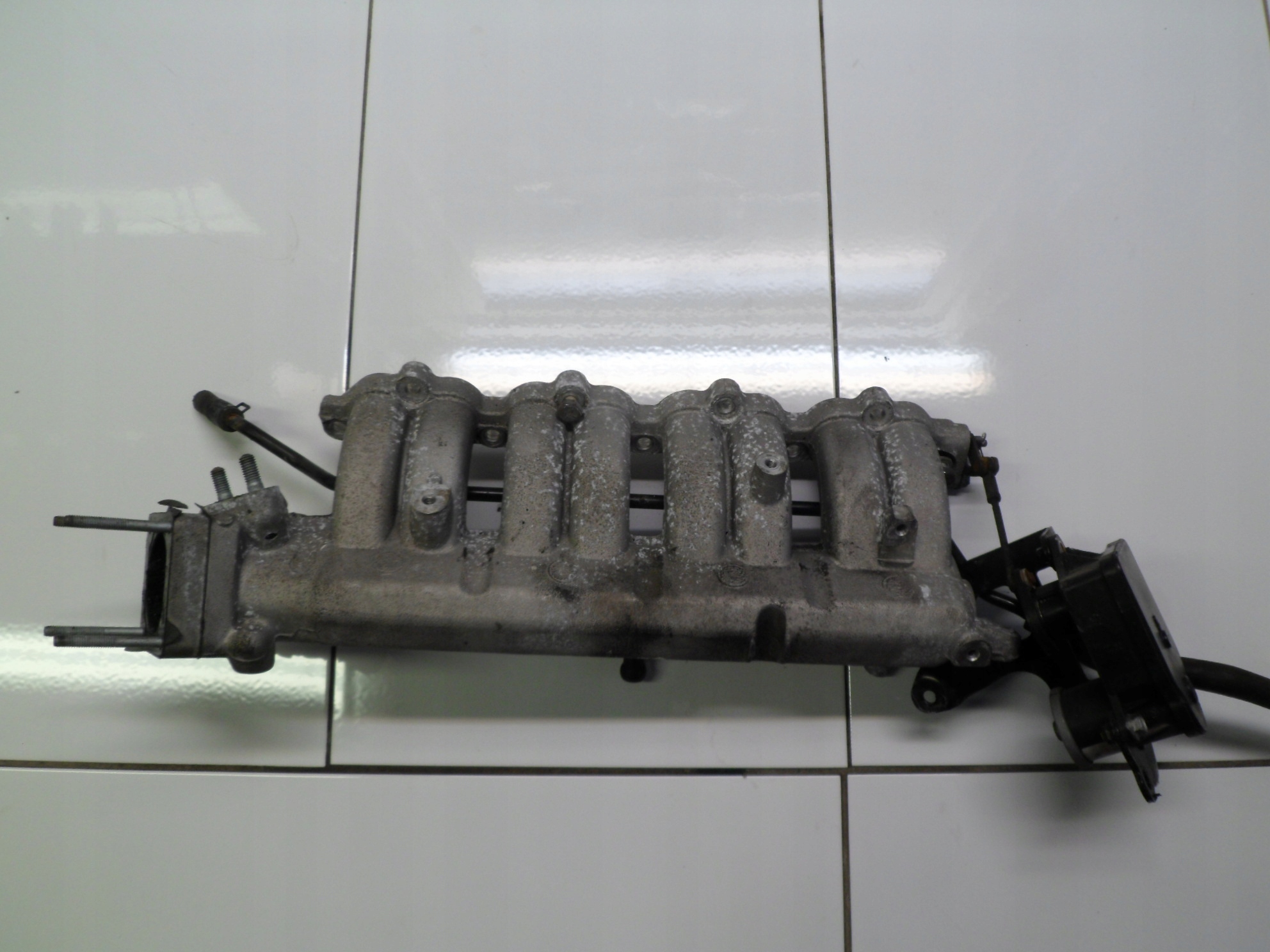 KIA CEED 1.6CRDI D4FB intake manifold 28320-2A400