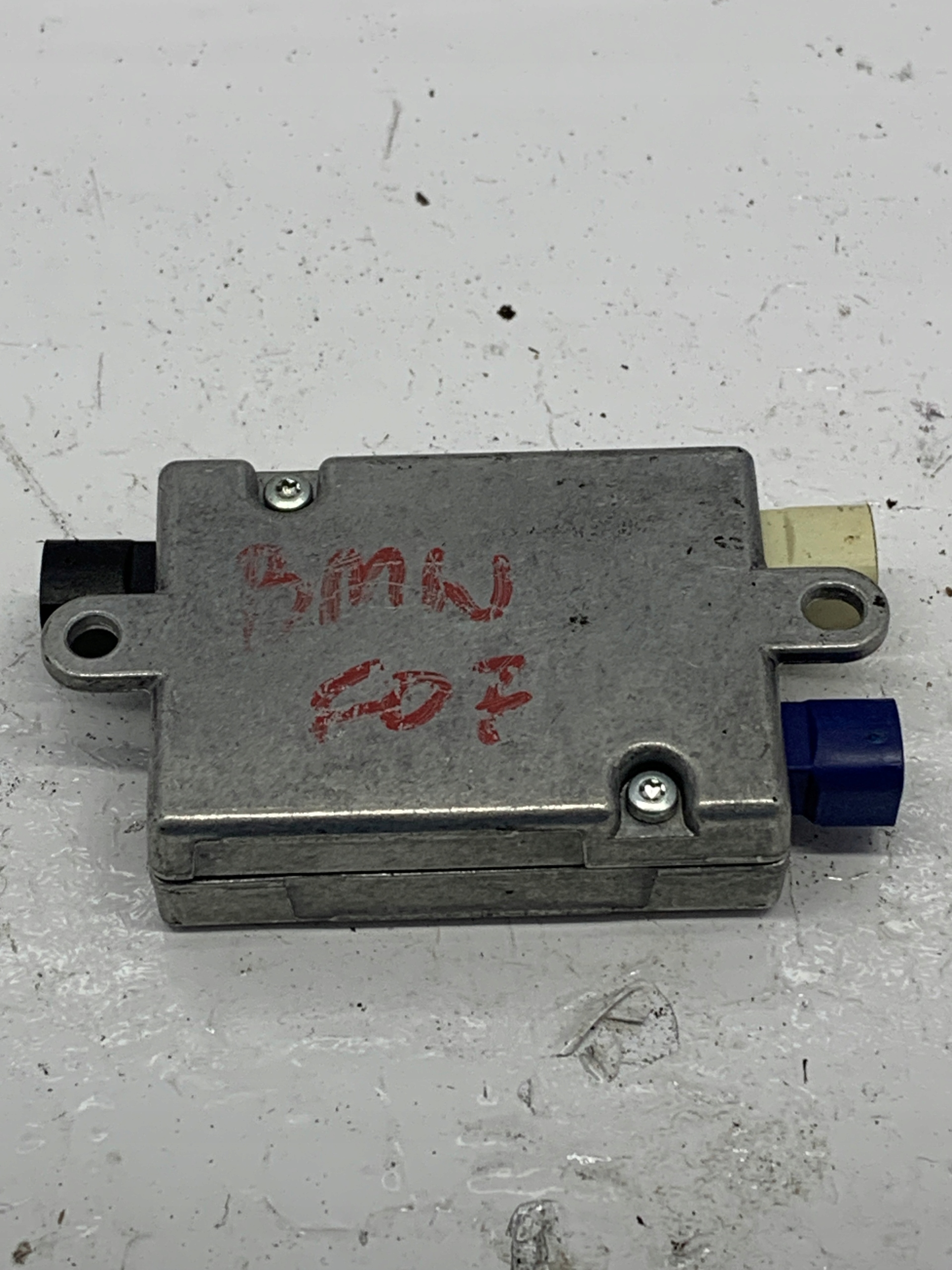 antenna amplifier 9123739 BMW