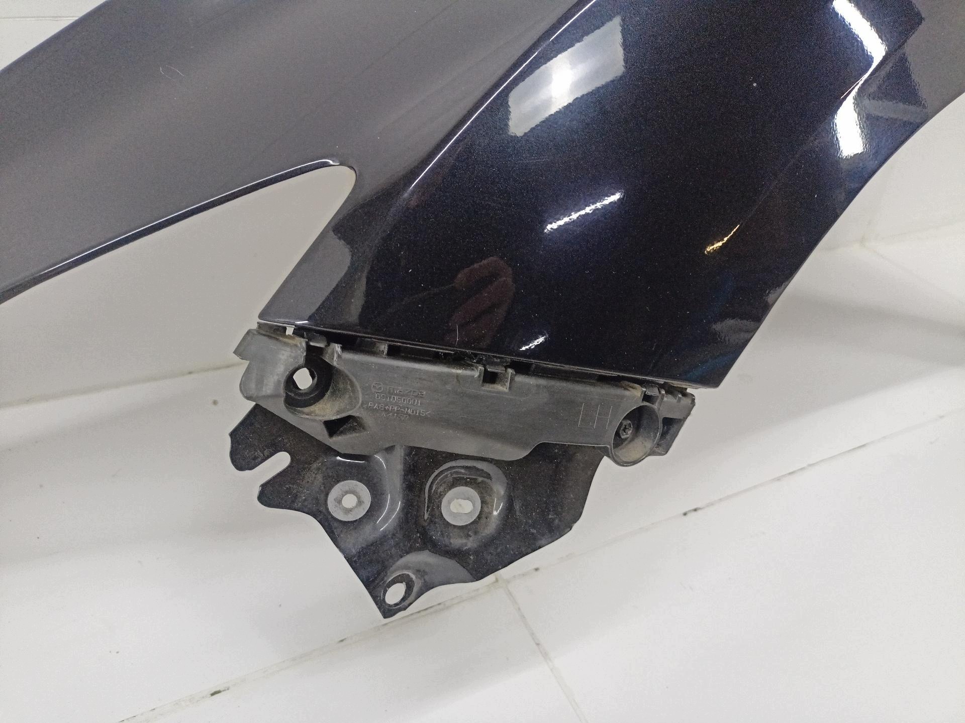 fender front left side Mazda 6 2 facelift GH 2011