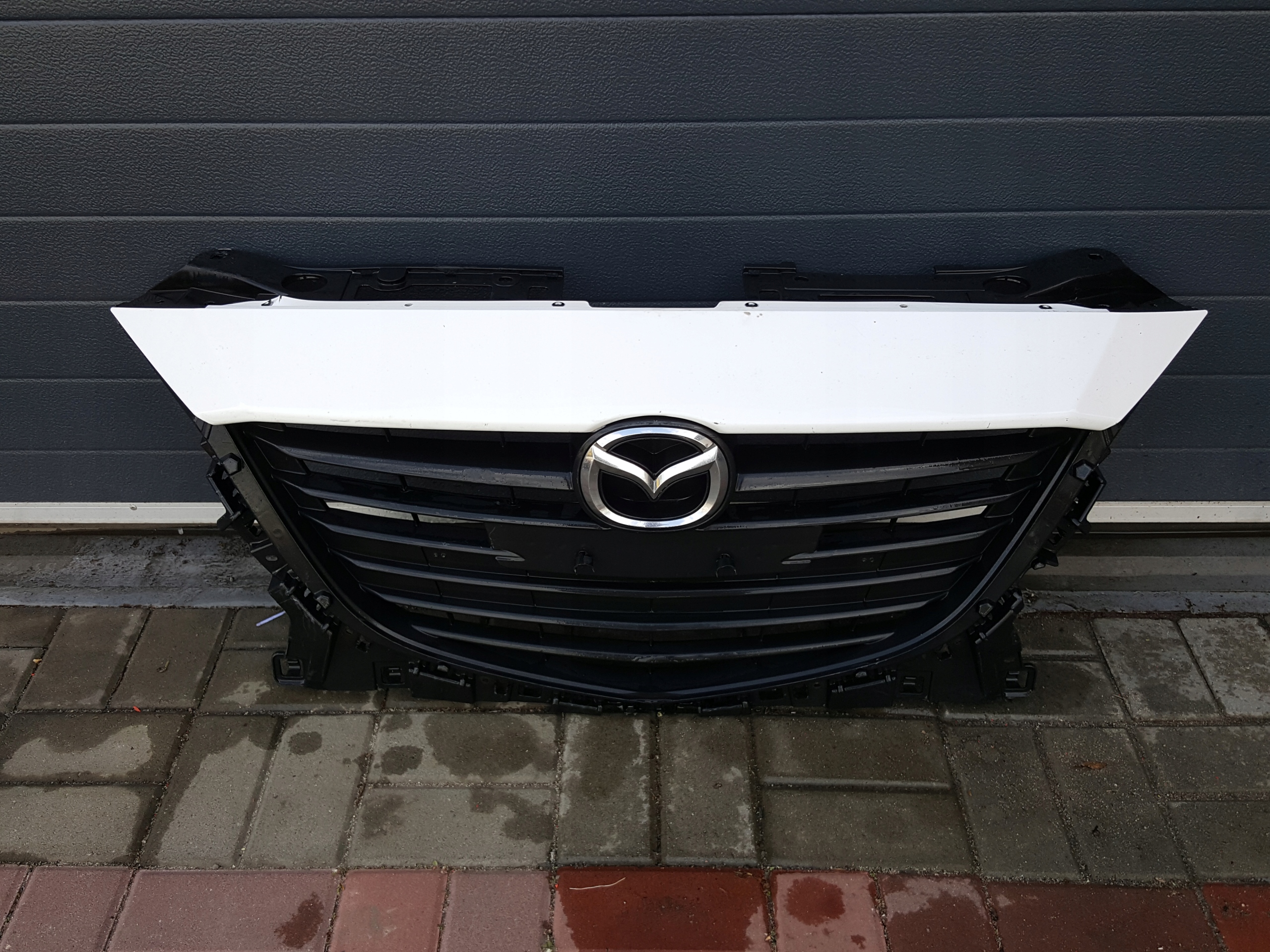 Mazda 3 BP Kühlergrill FRONTGRILL Kühlergitter - Thumbnail 1