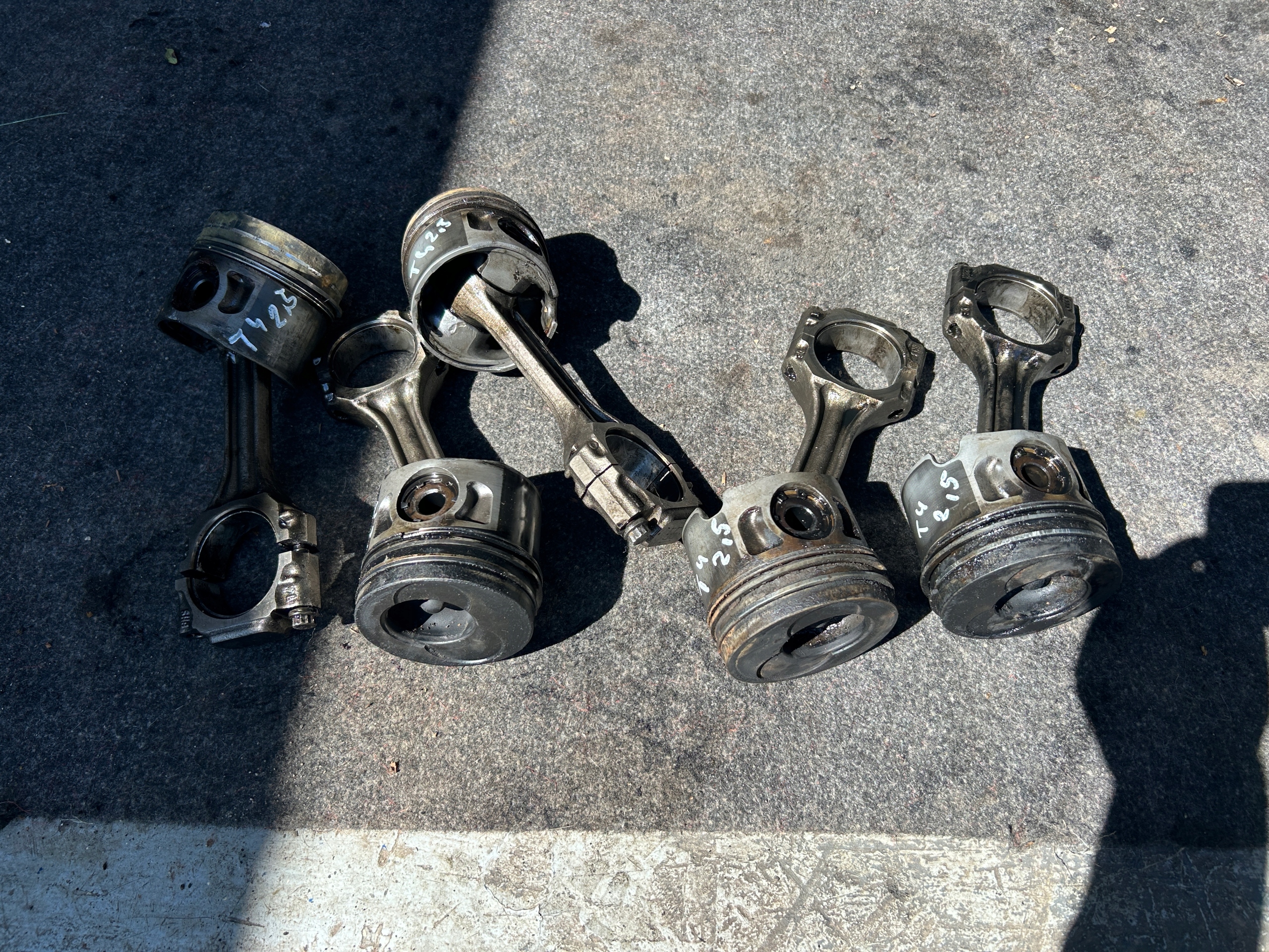 VW T4 LT 2,5 TDI ACV piston with connecting rod