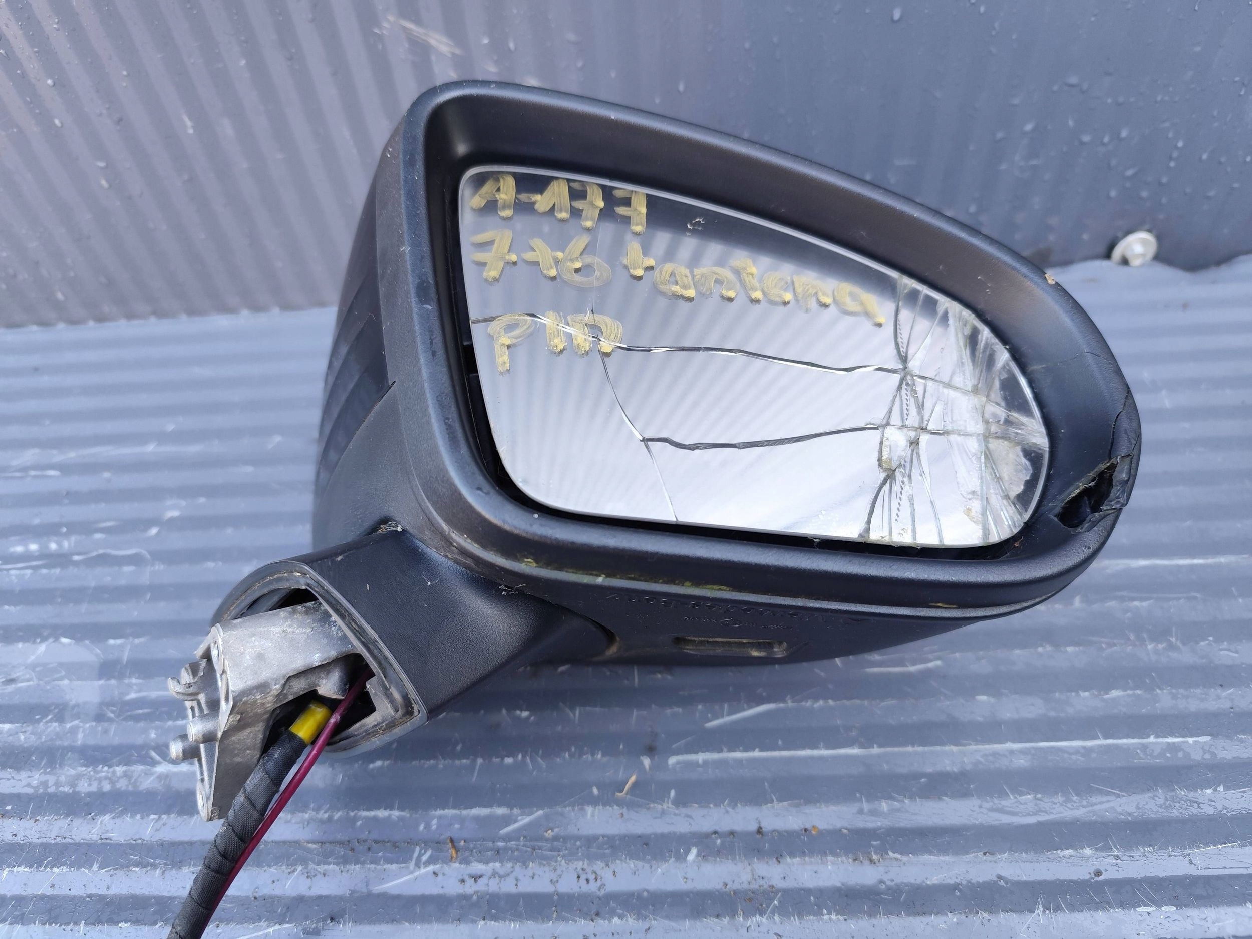 MERCEDES W177 A-KLASA mirror right 7+6+1 PIN 14 PIN