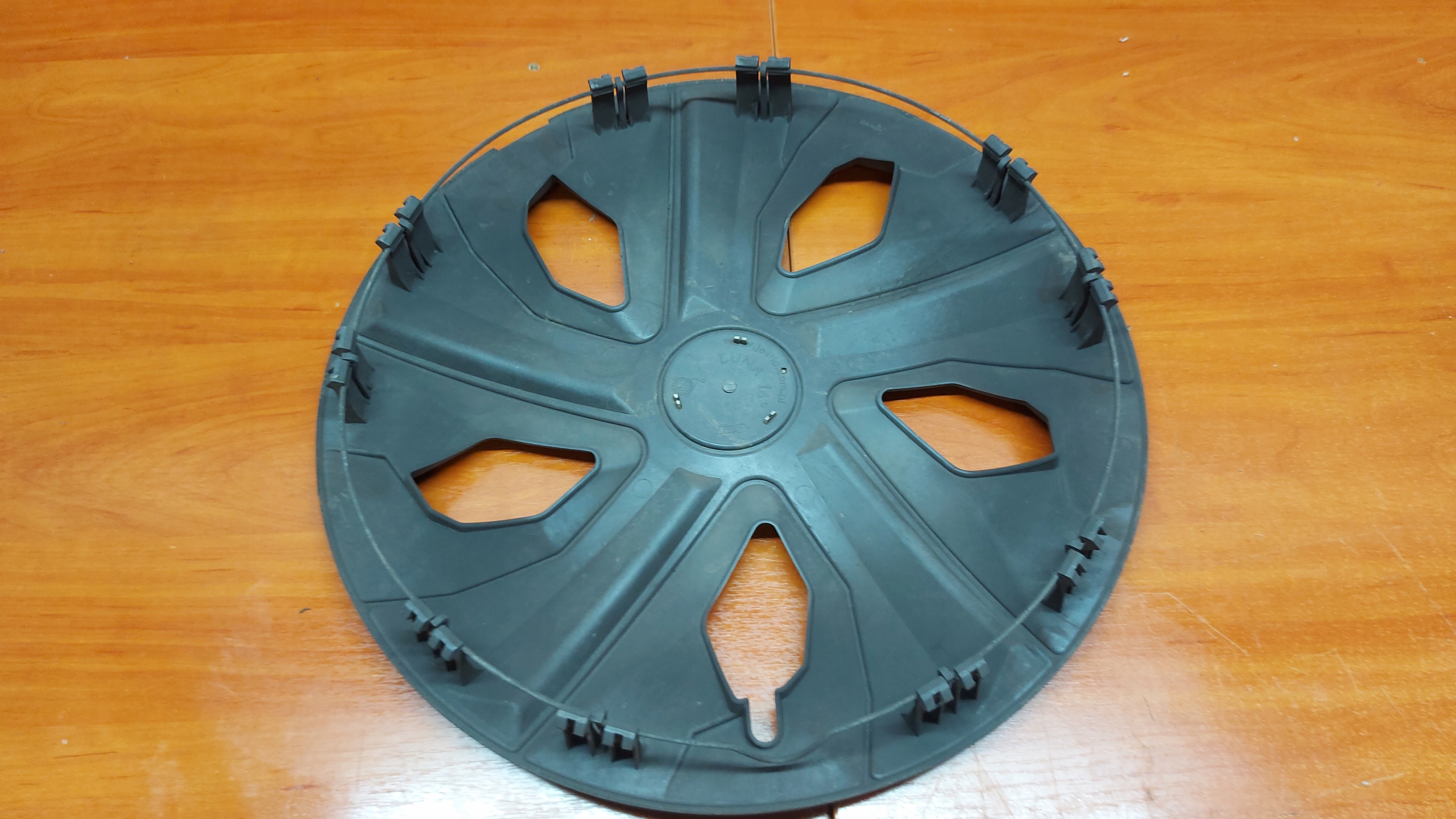 cover 16" MITSUBISHI