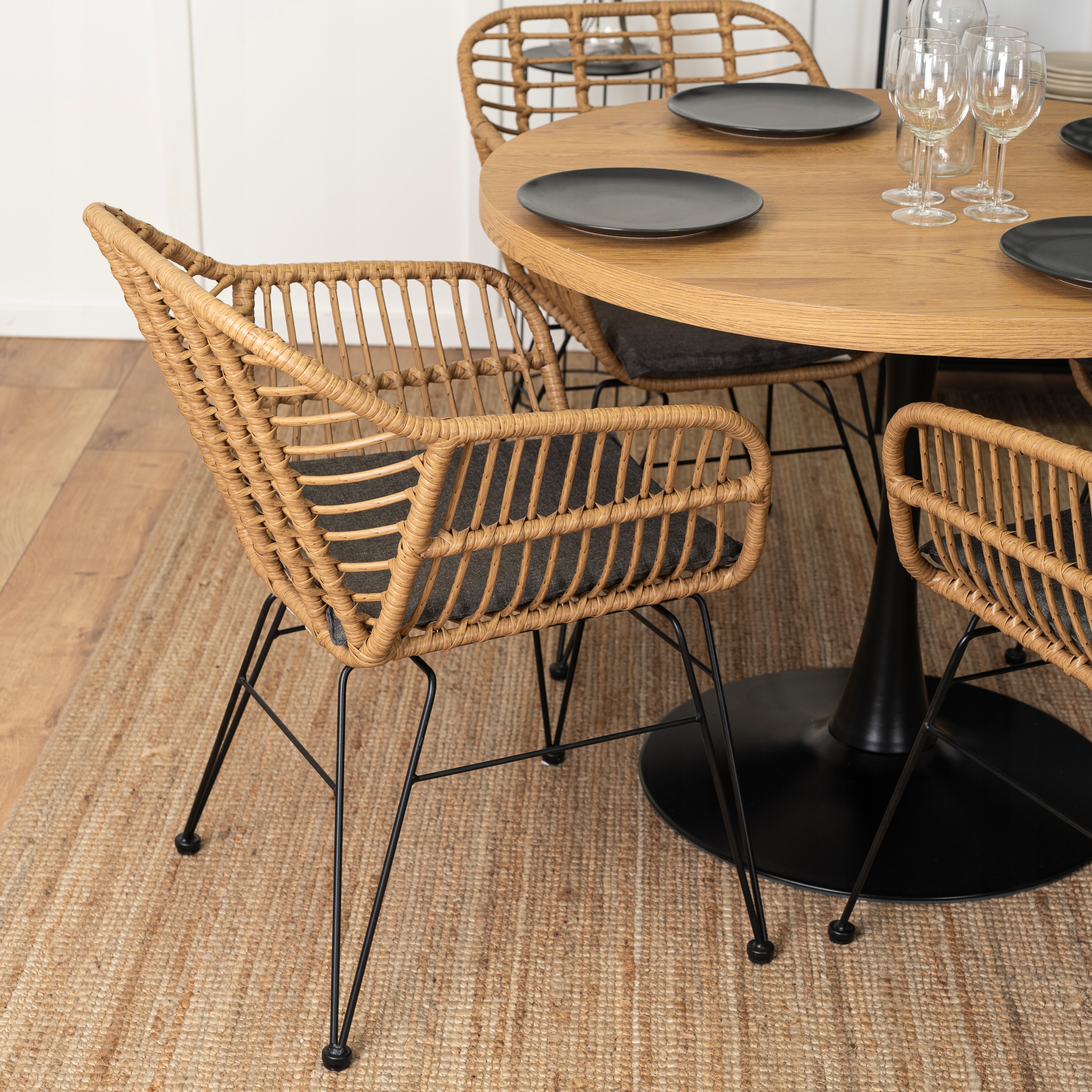 Krzesło Ogrodowe Rattanowe Skandynawskie Plecione Kuchni Jadalni MUSA Szerokość mebla 56 cm