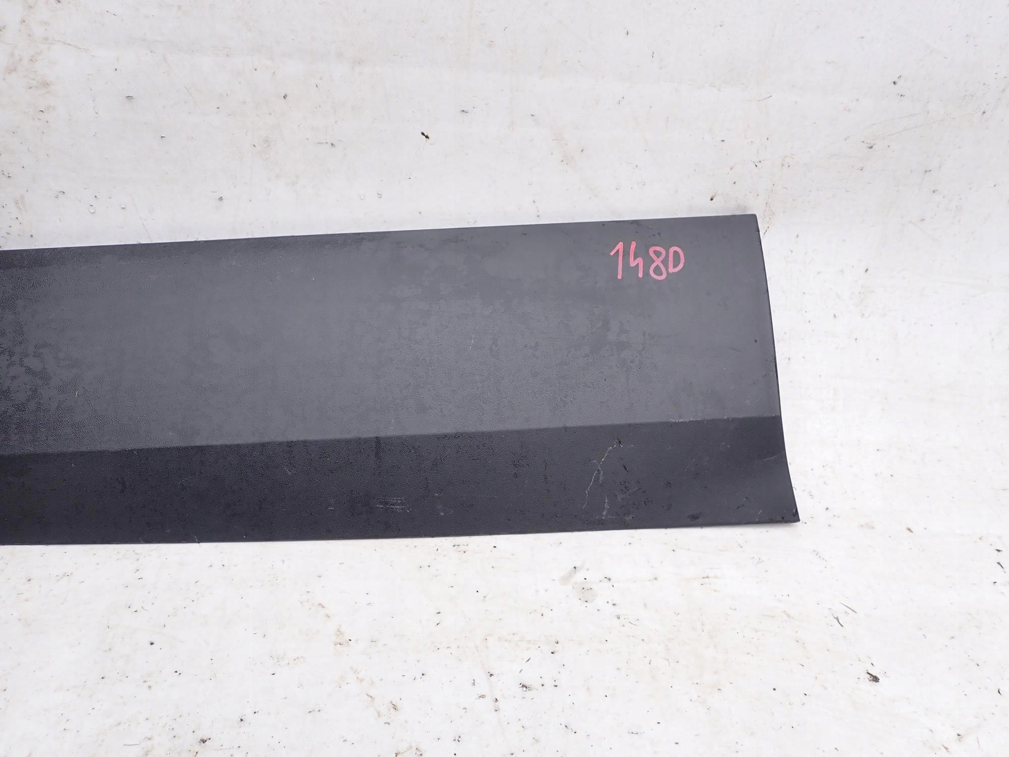 VW ID 4 ID.4 20-> moulding cap door right front