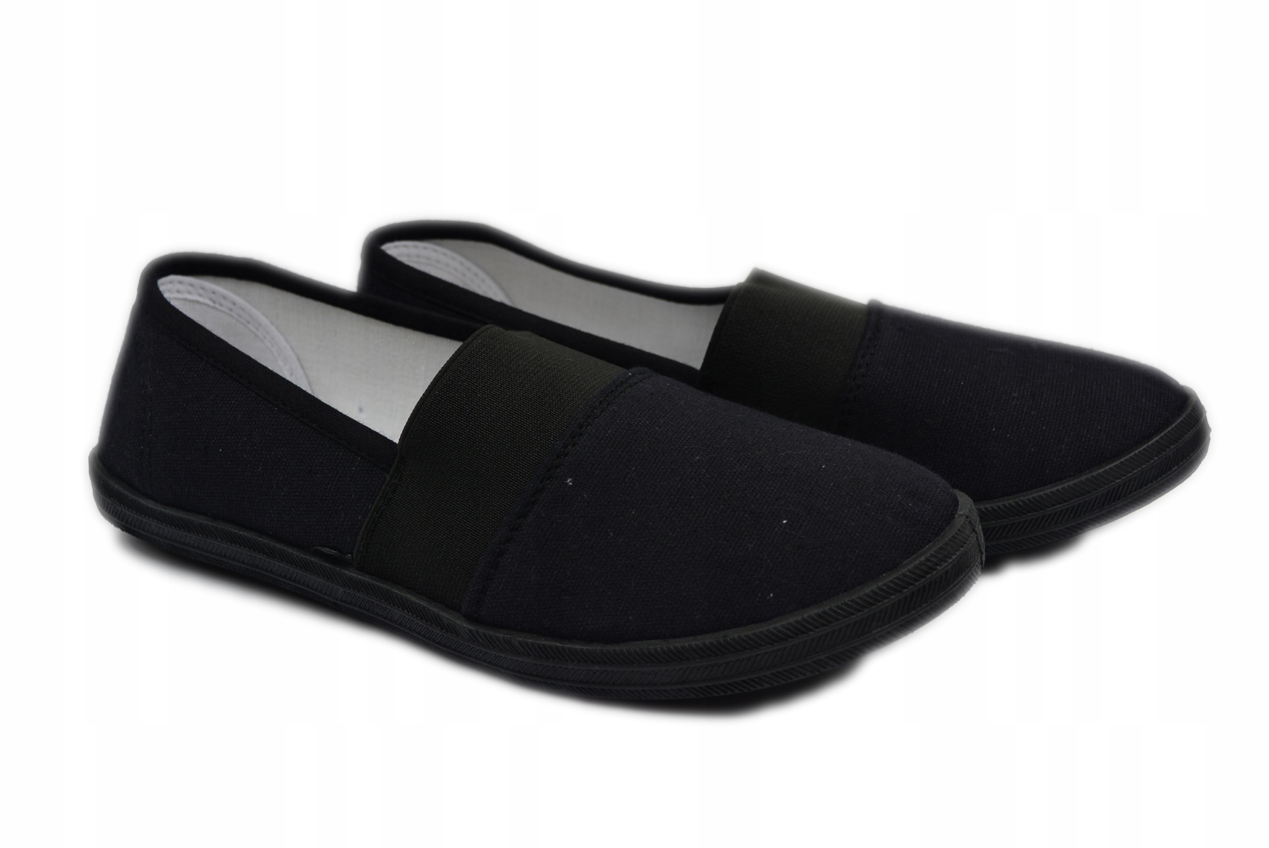 

Tenisówki wsuwane Czarne Slip On G 37
