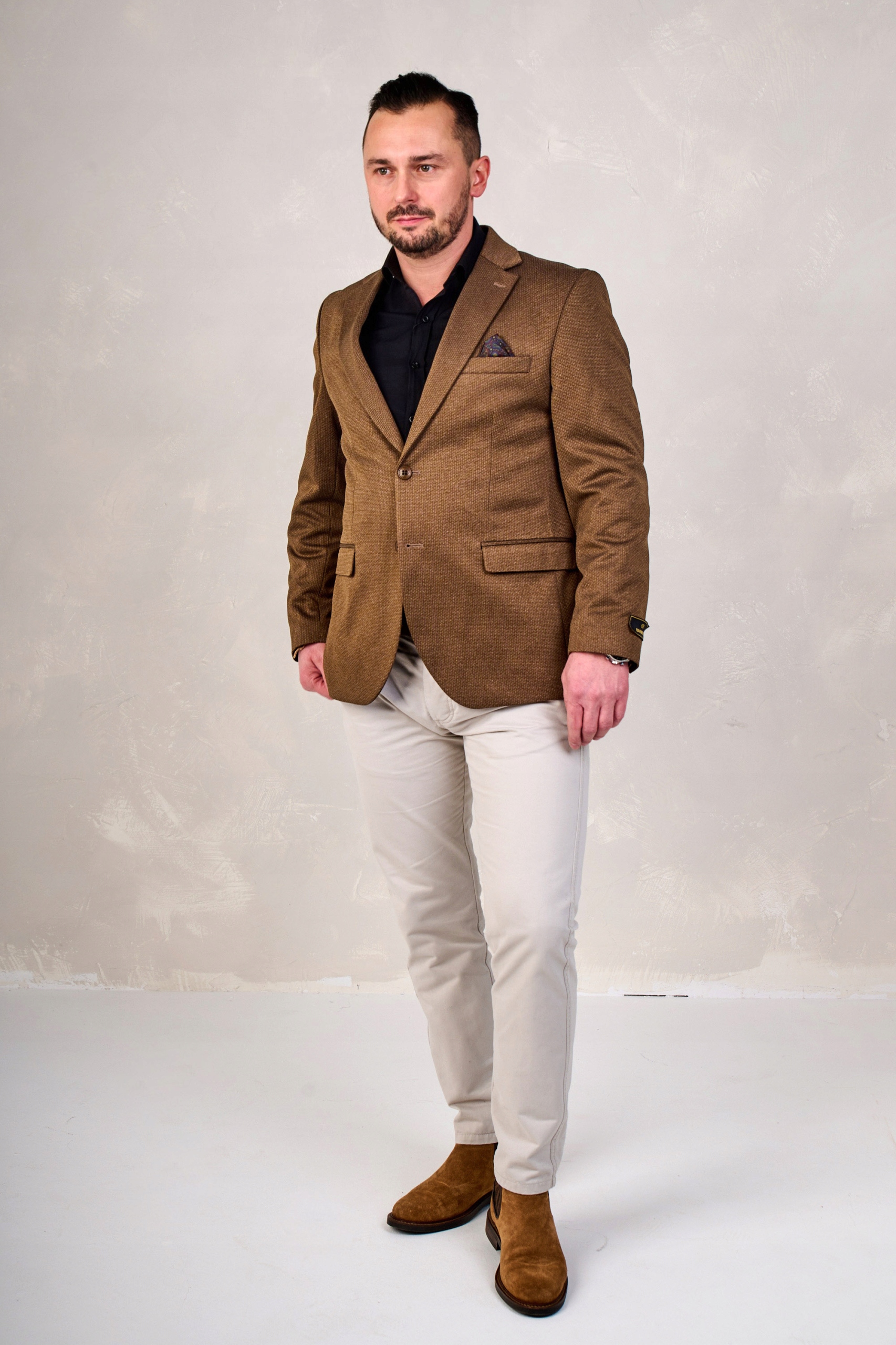 Marynarka męska elegancka casual wizytowa zapinana camel 410 Turecka 62 Model 410