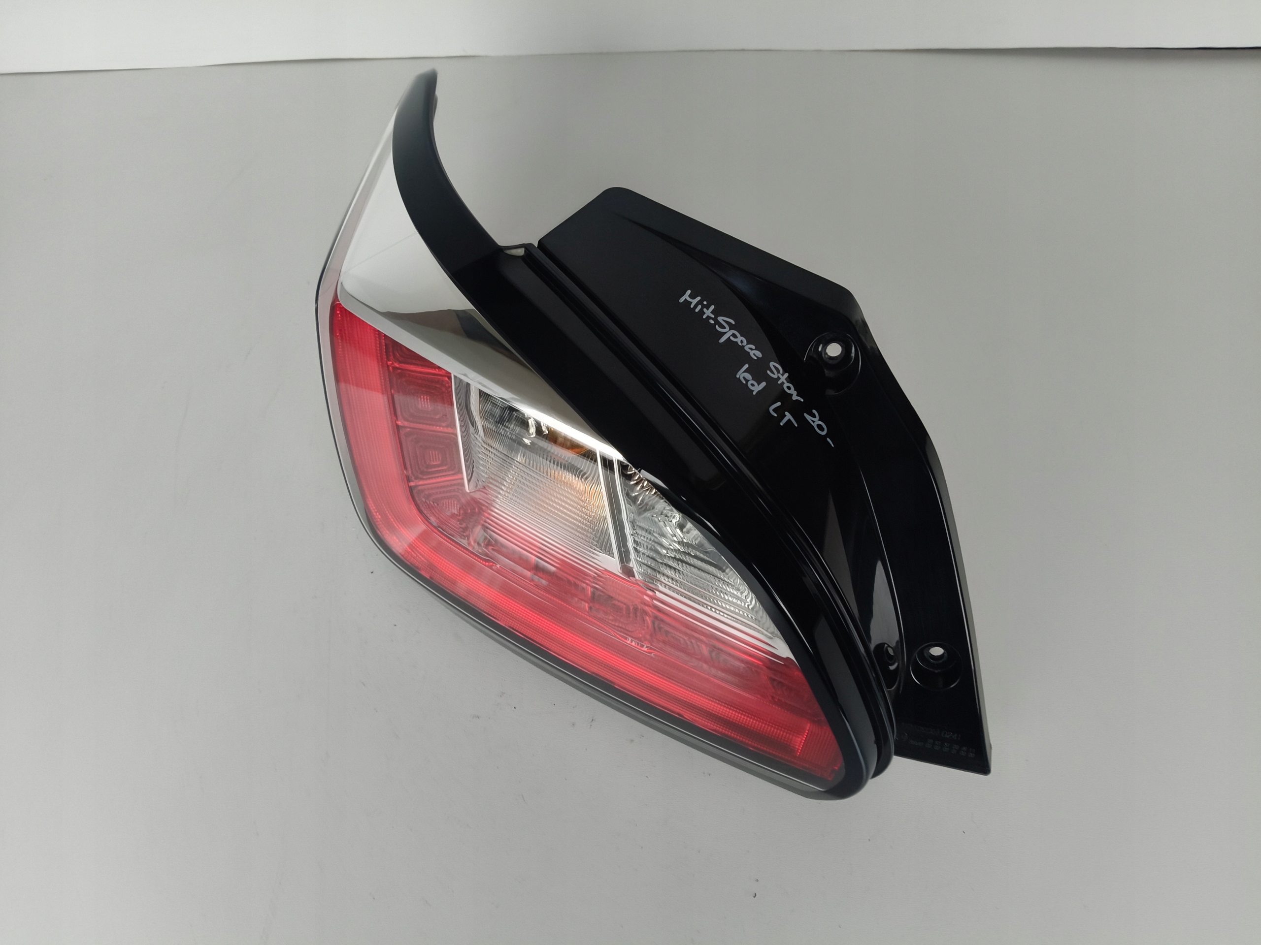 light left rear MITSUBISHI SPACE STAR 20- LED