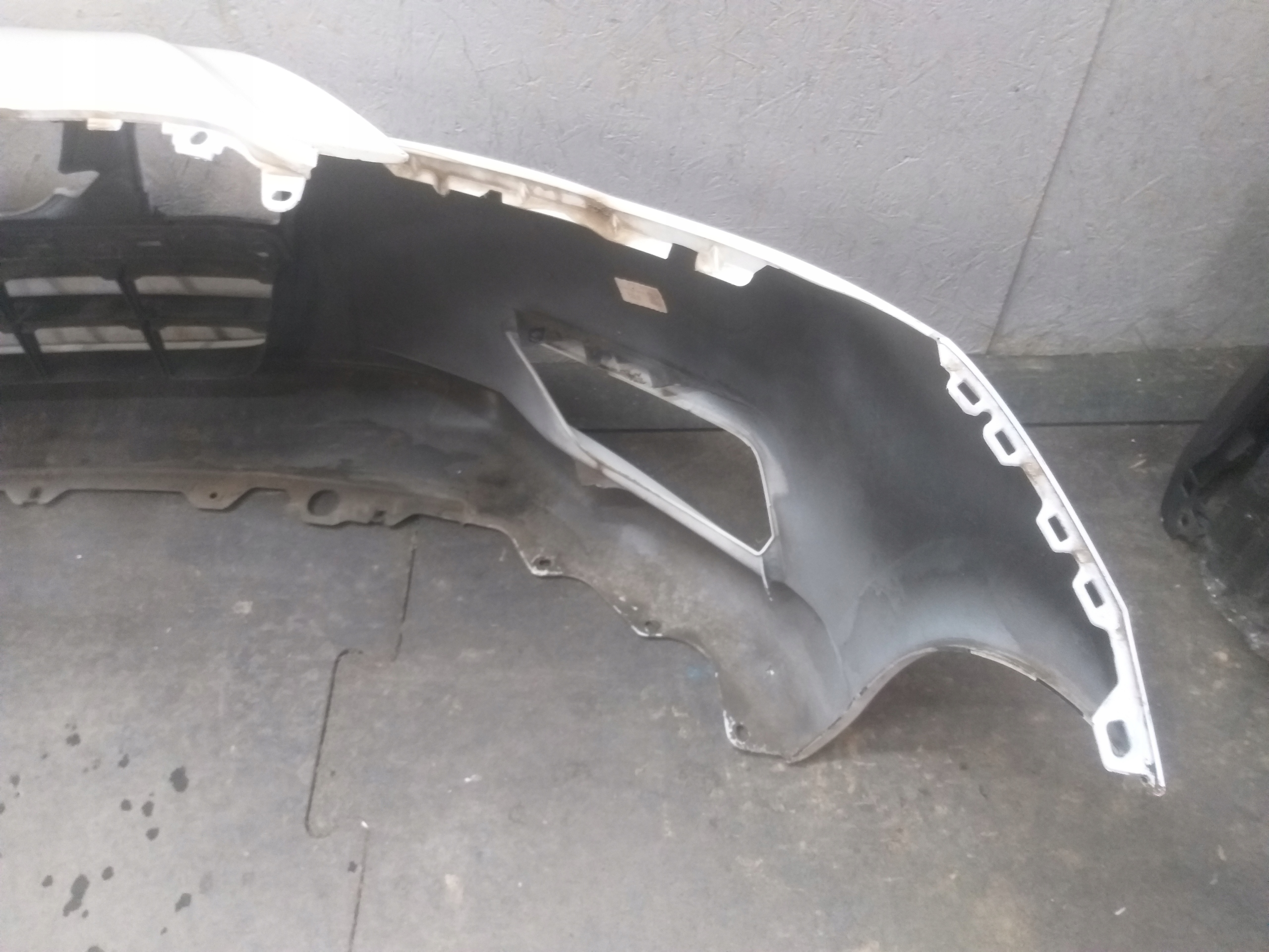 Paraurti Anteriore NISSAN MICRA K14