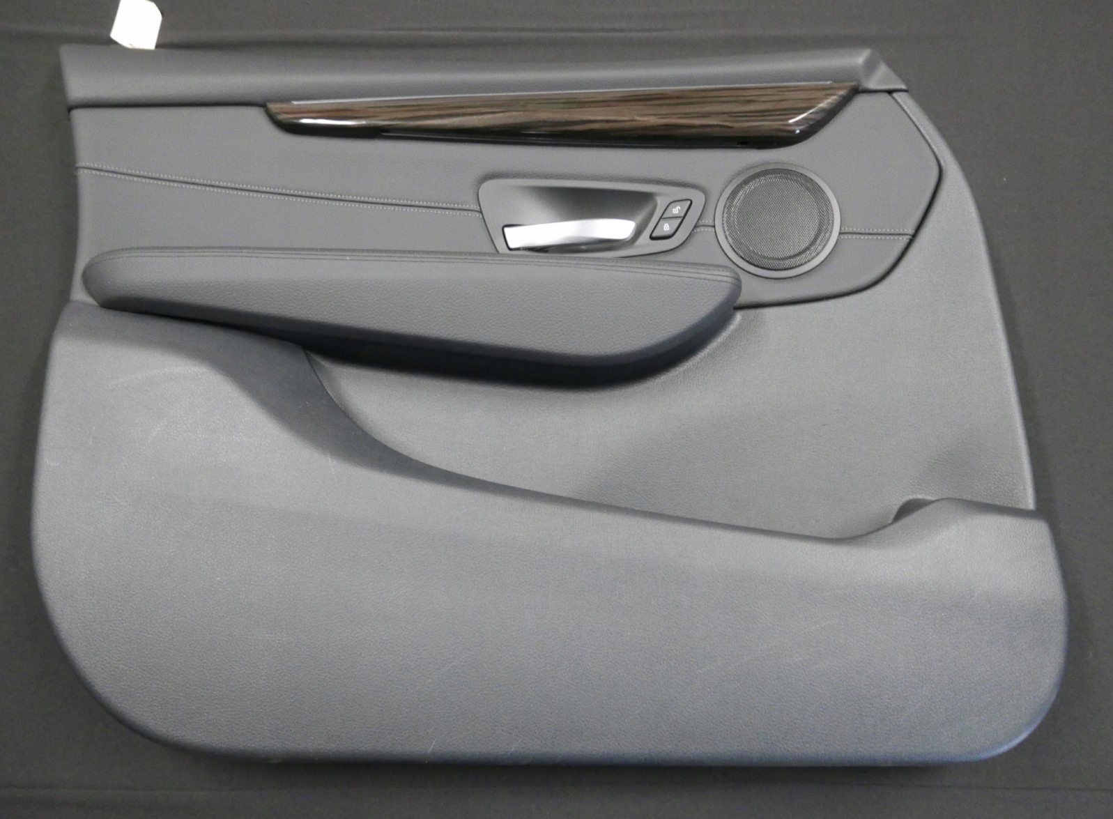 BMW F45 бекон двери левая передняя отделка дерево