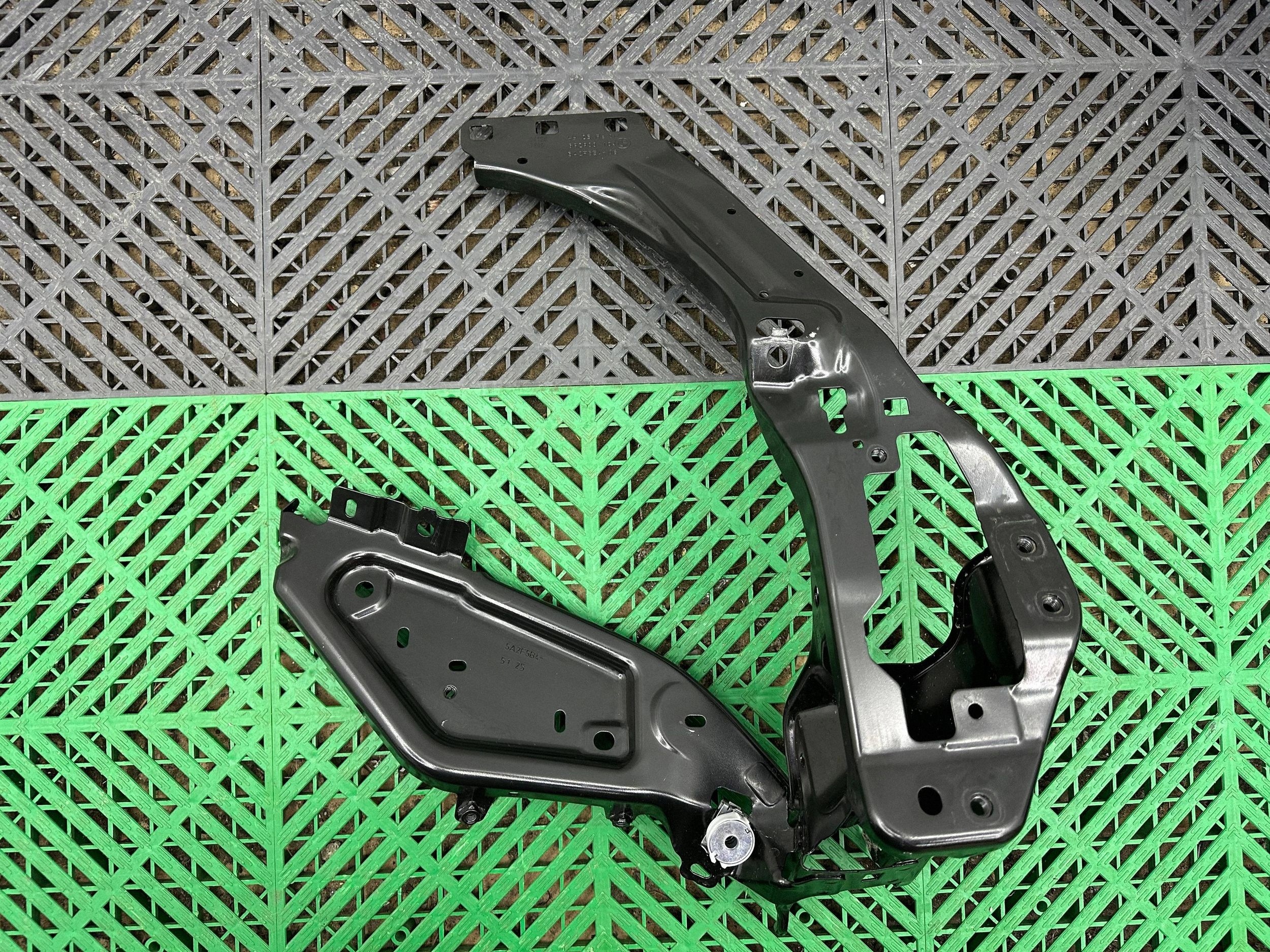 stoßstangenhalterung Leuchte Mini F65 5A2F5B4