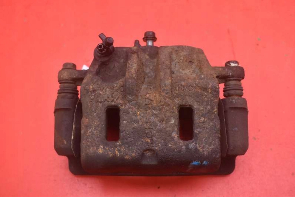 caliper brake right front HYUNDAI SANTA FE 1 and 2.0 CRDI 112 KM 04-13