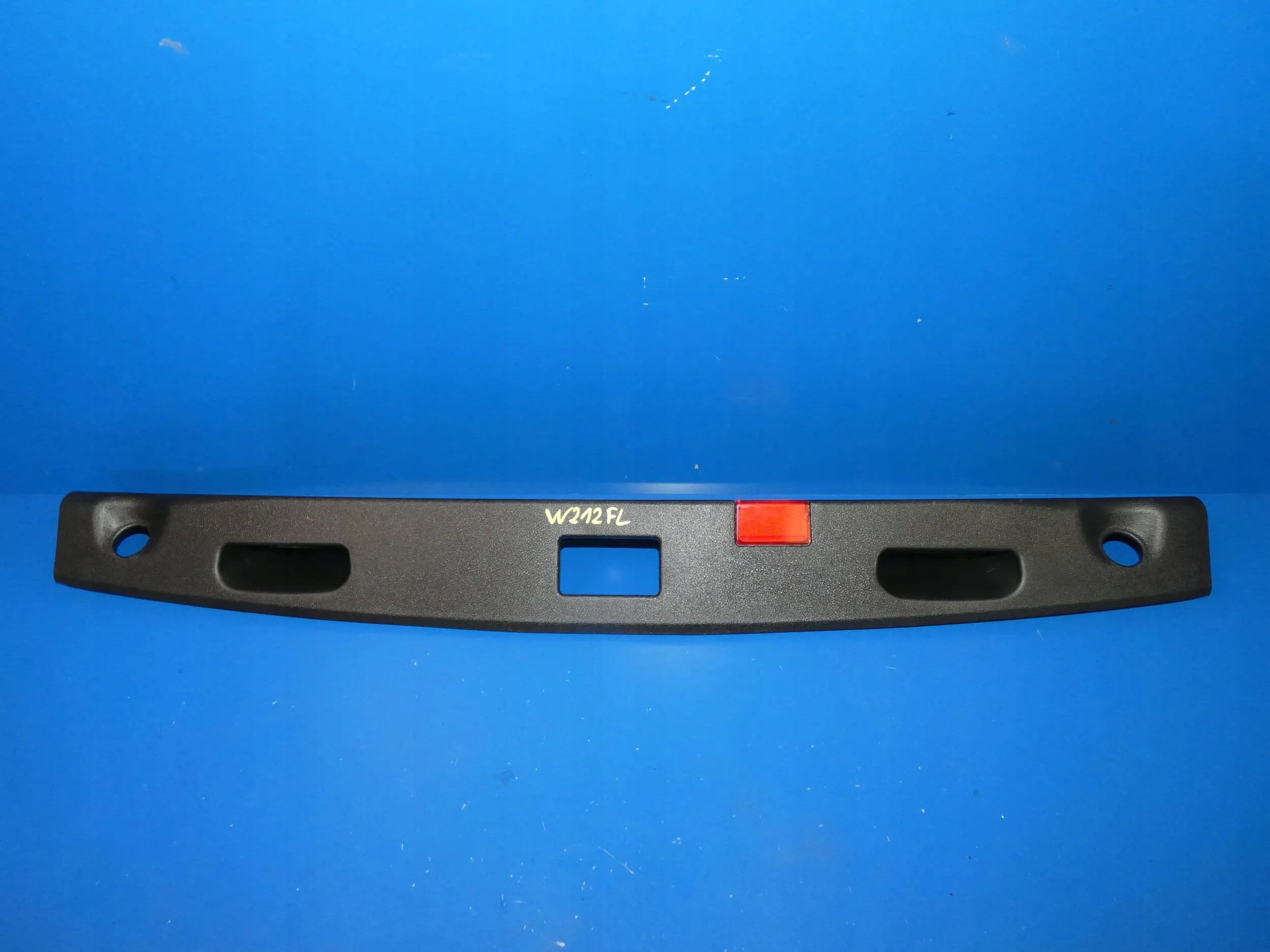 Mercedes E KLASA W212 sedan moulding cap bonnet boot