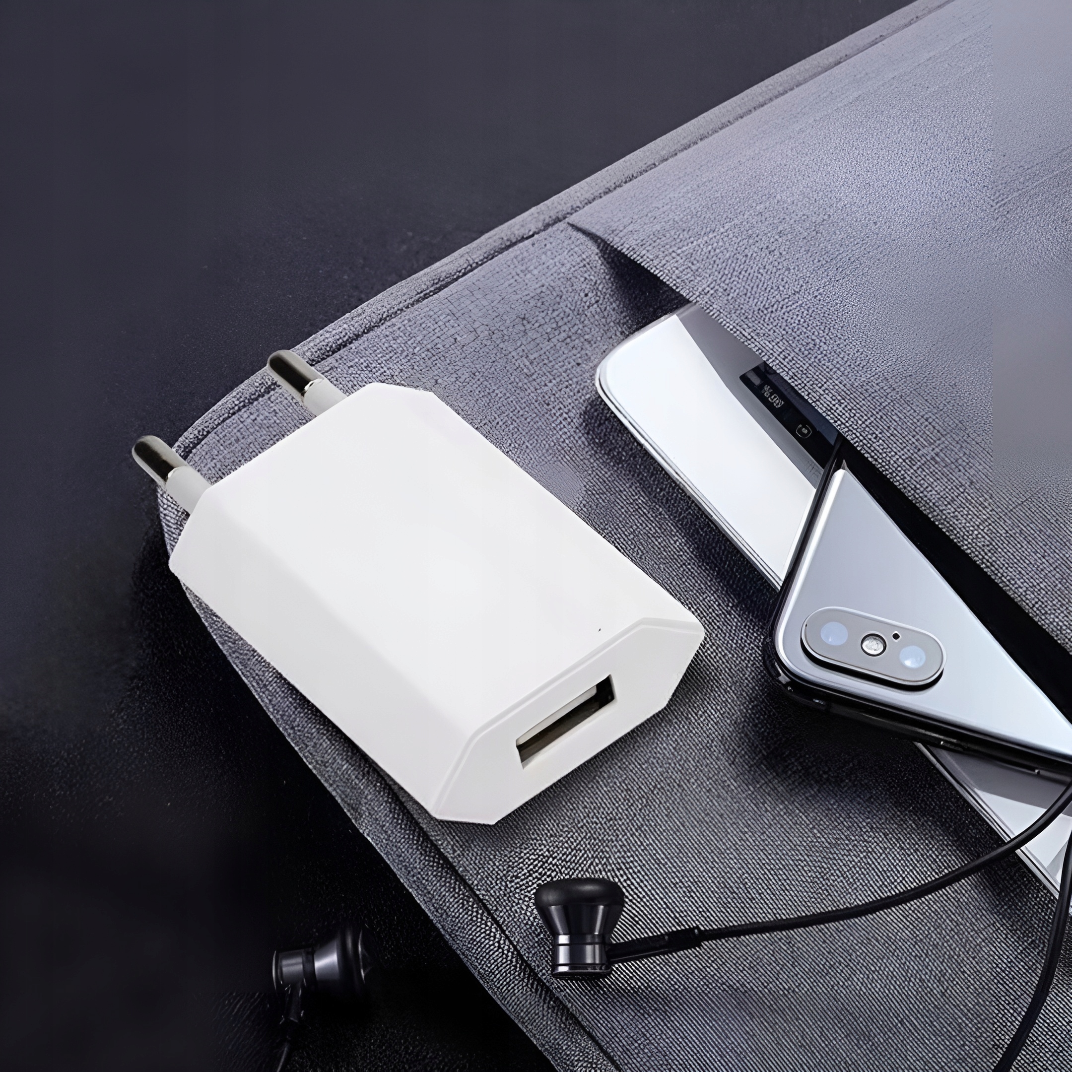 ŁADOWARKA SIECIOWA USB 1A KOSTKA WTYCZKA ZASILACZ DO SMARTWATCHA APARATU Marka Inna