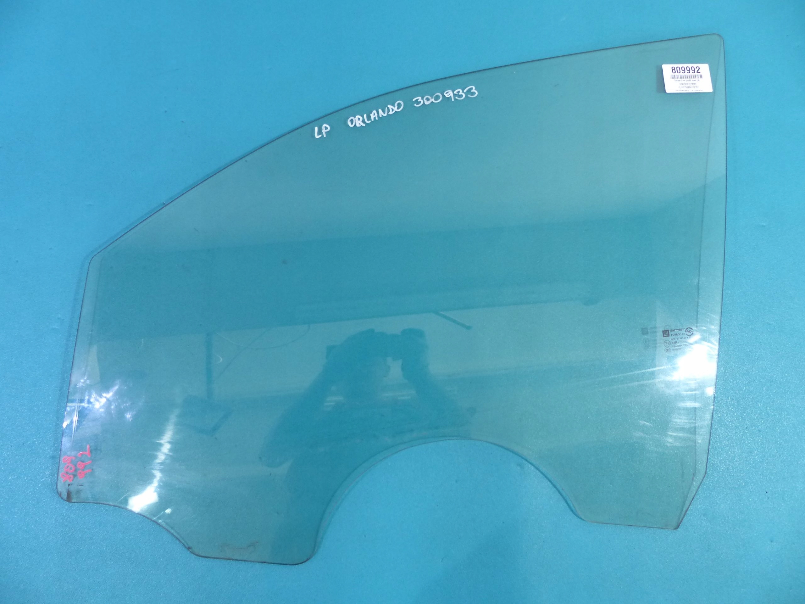 CHEVROLET ORLANDO SZYBA DRZWIOWA PRZÓD LEWA