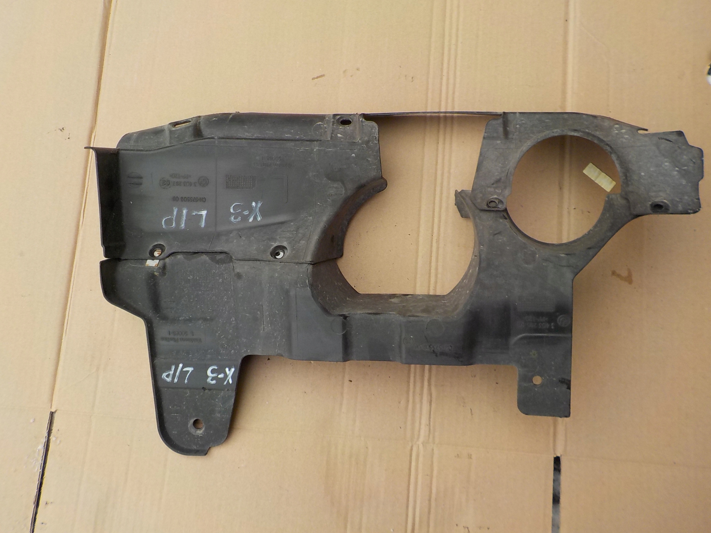 Blende Abdeckung Lenkgetriebe Lenkung bmw x3 e83 3403297 3403295