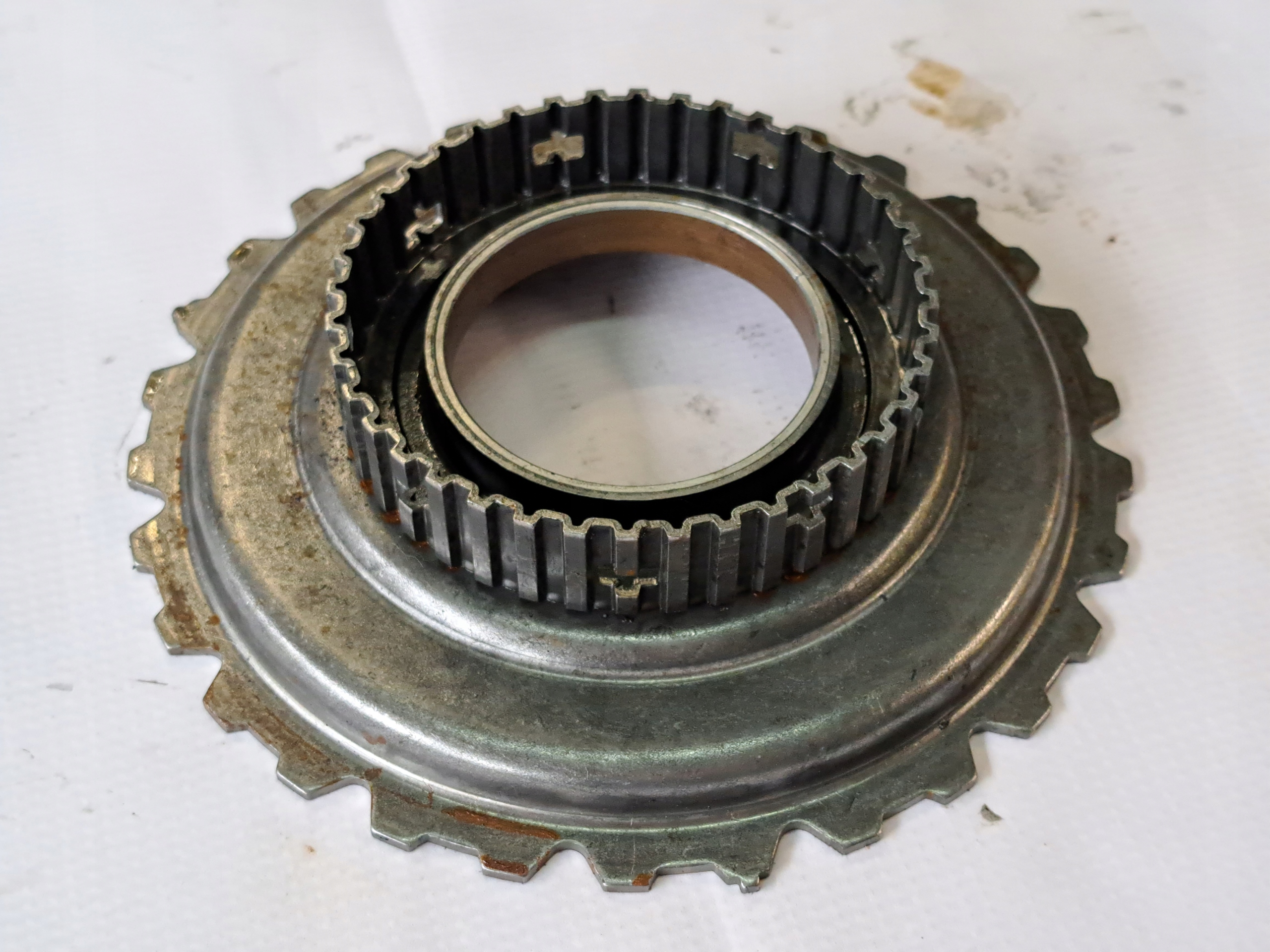 5HP24 Zabierak kosza sprzęgłowego