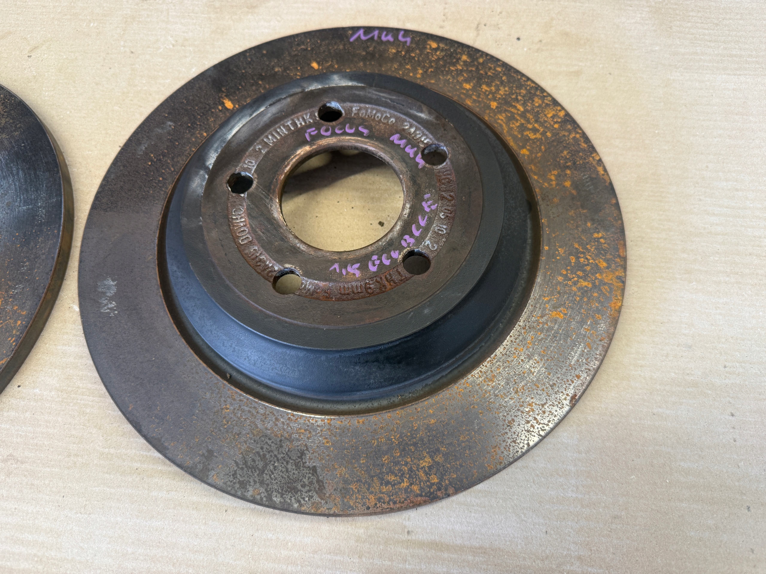 FORD FOCUS MK4 LIFT 1.5 ECOBLUE discs brake rear part KOMPLET 2A315