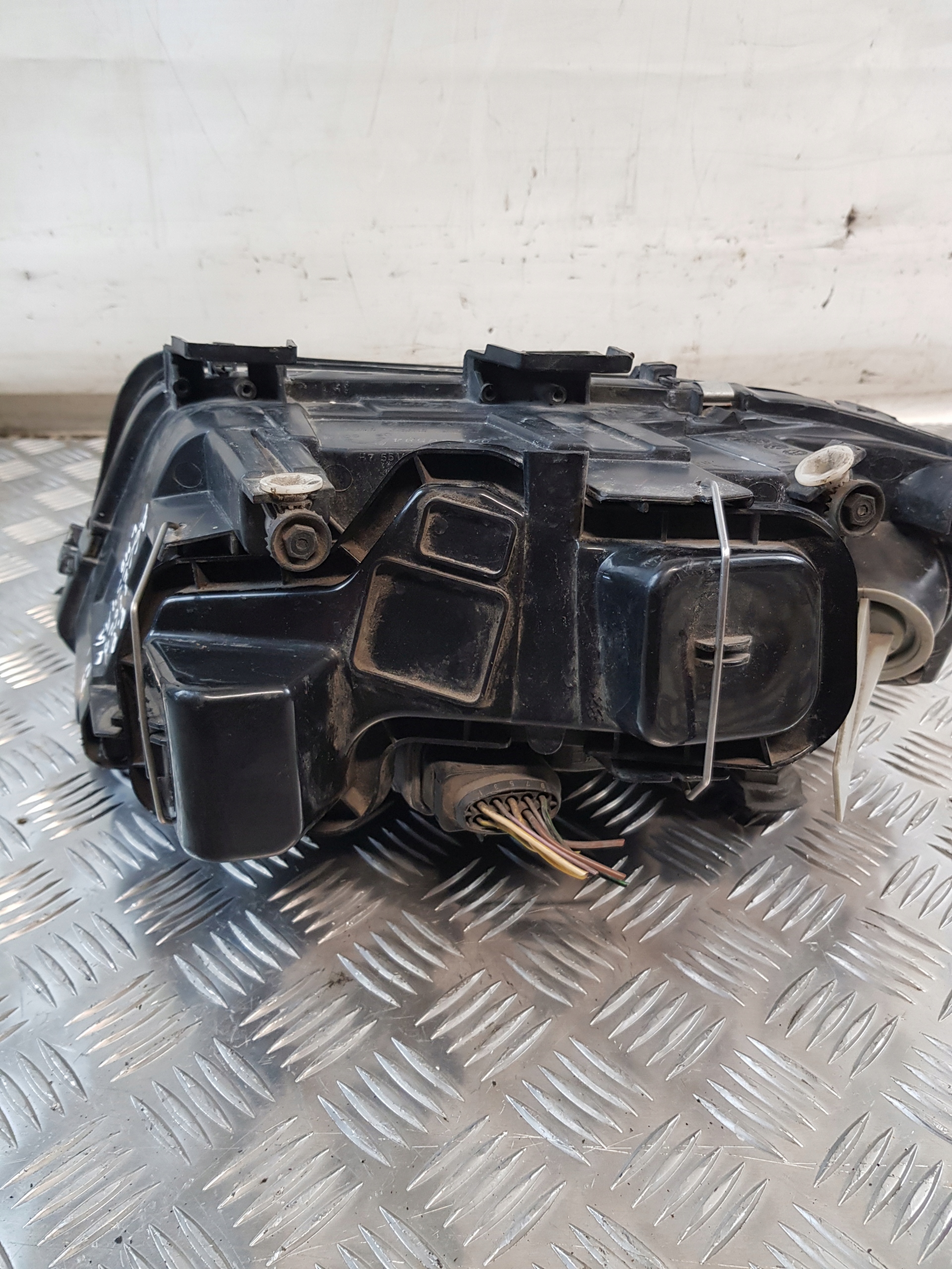 AUDI A6 C5 04R- light right front DEPO EUROPA