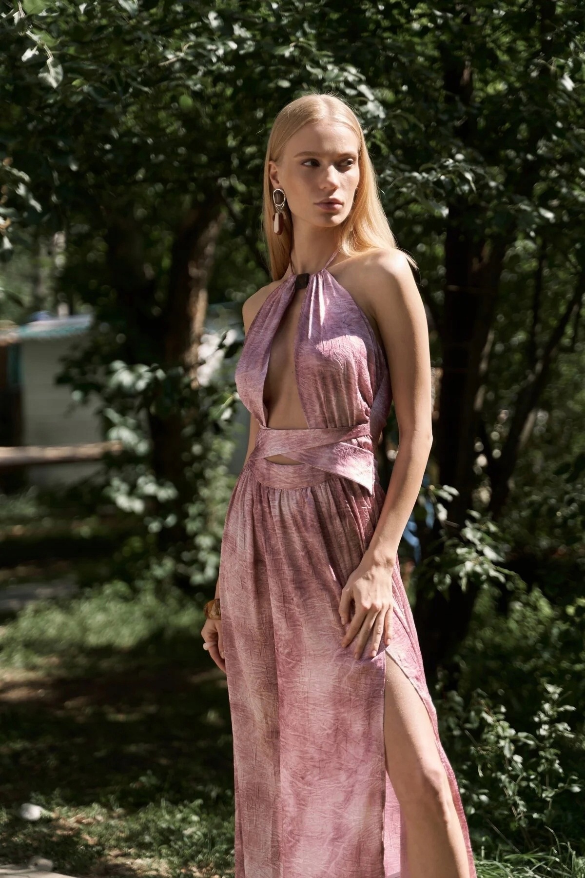 Růžové Šaty Se Zavazováním A Hlubokým Výstřihem, Velikost L 5IA