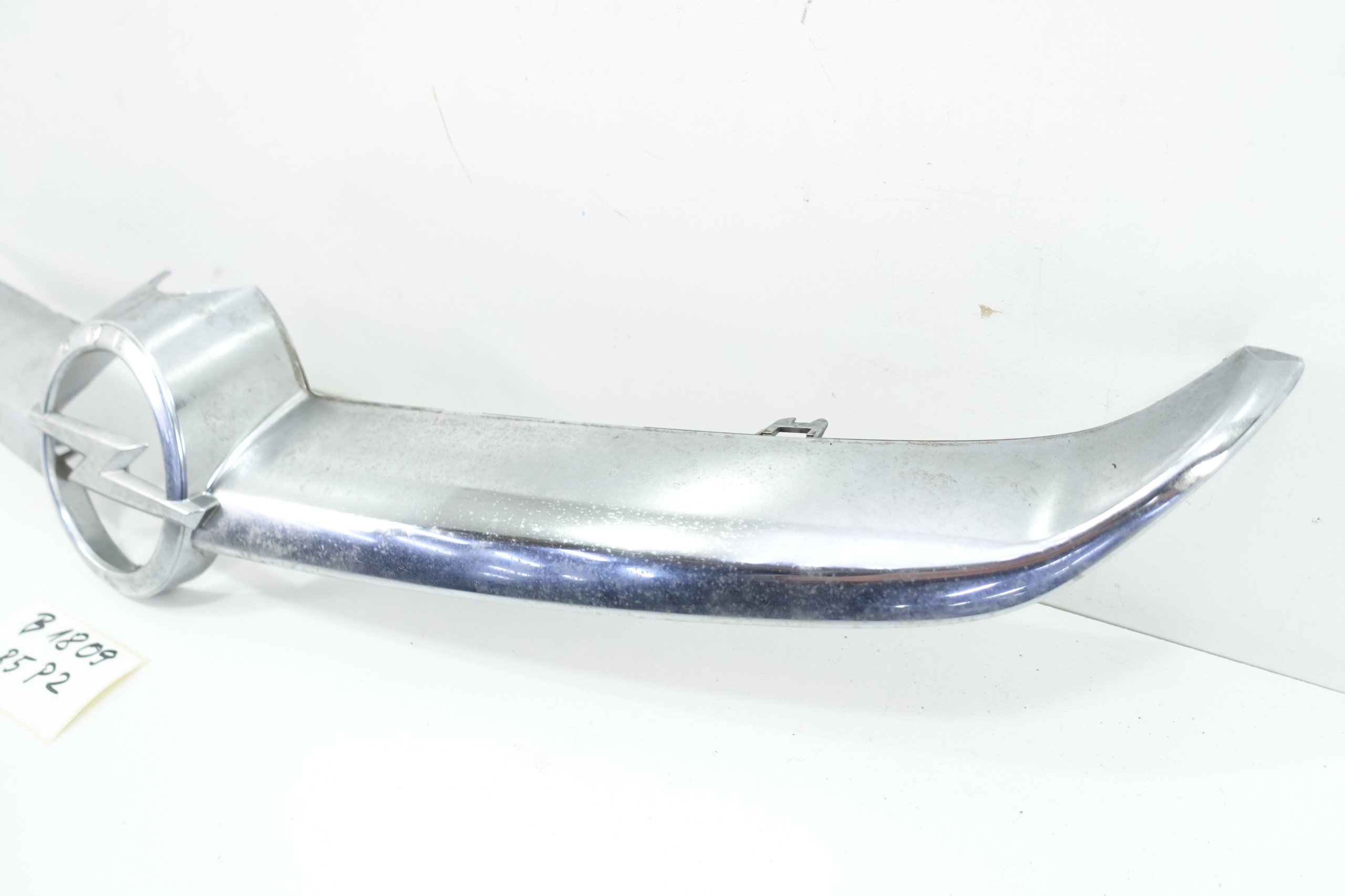 13368852 - ХРОМ РЕШЕТКА РАДИАТОРА OPEL ASTRA IV J 2012-