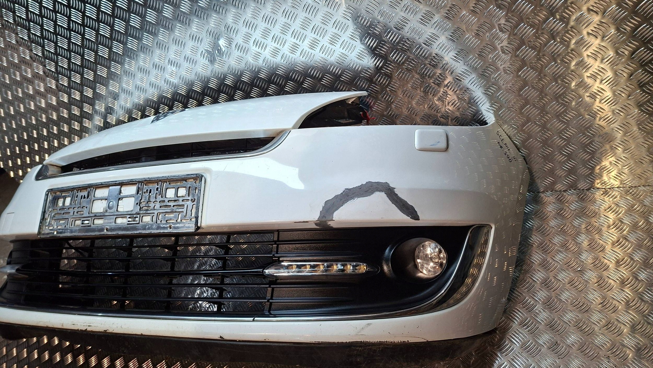 bumper front complete 620229367R RENAULT GRAND SCENIC III LIFT 2012