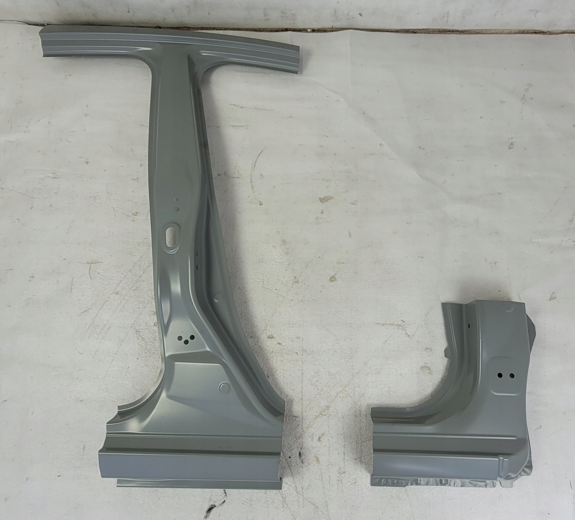 2014-2019 - ОБШИВКА СТІЙКИ ПОРОГА ПРАВА ПЕРЕДНЯ MAZDA 2 III DJ