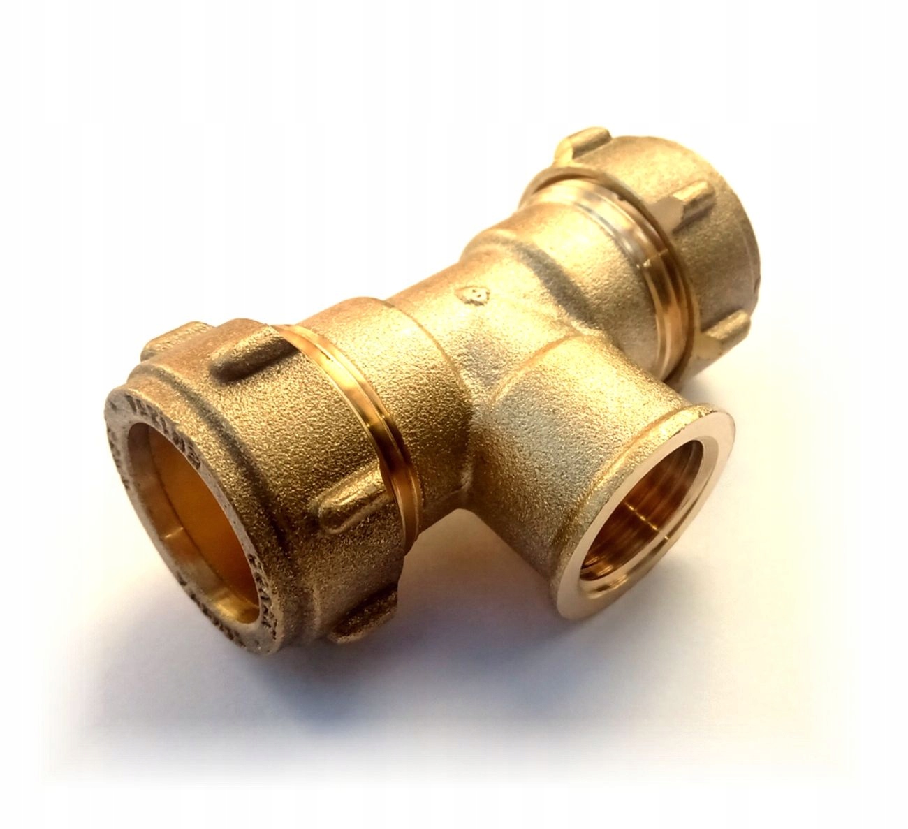 

trójnik skręcany 18 x 1/2" Gw Conex do rur mi