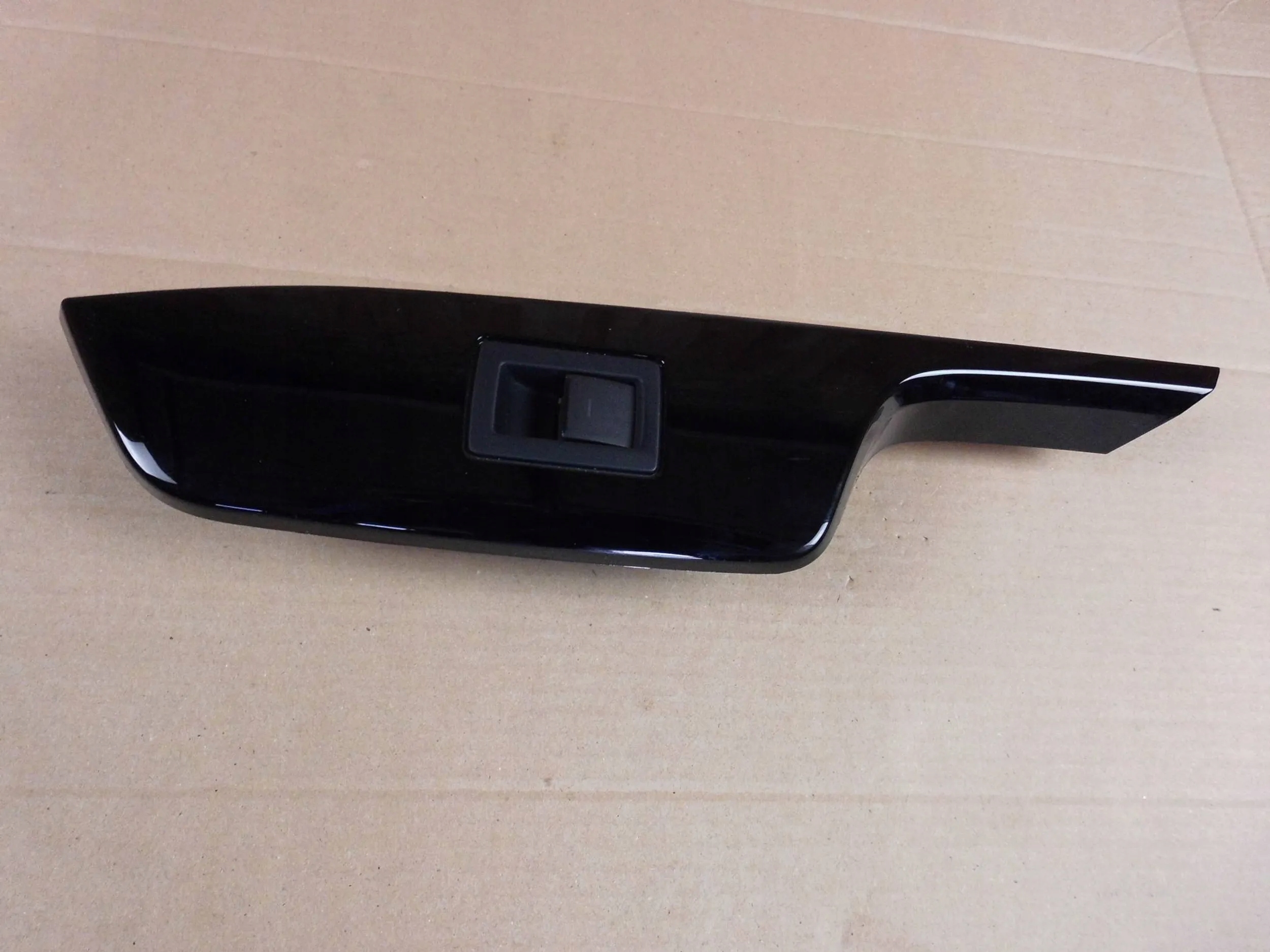 Toyota CHR window control switch right front
