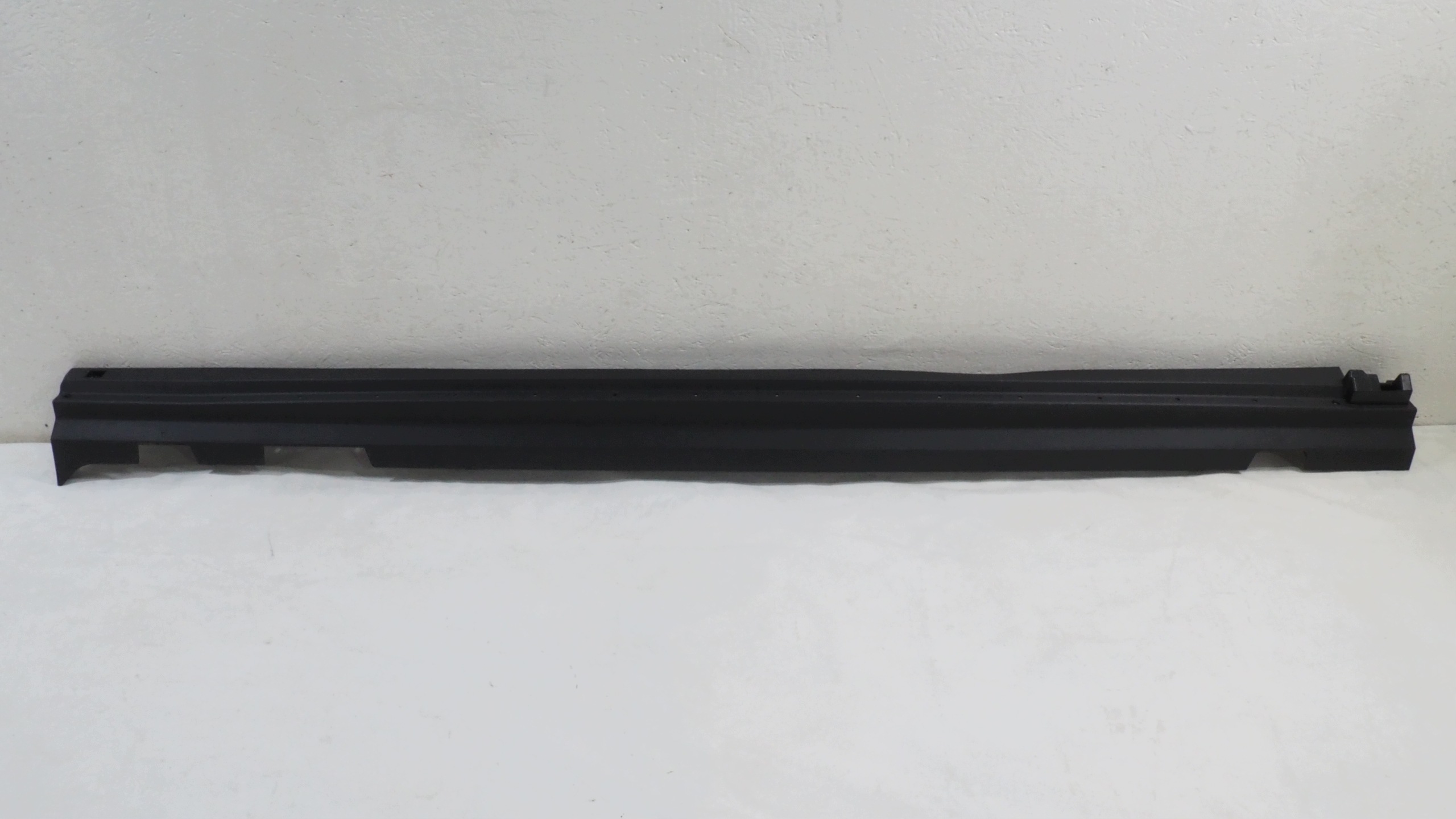 Volvo XC40 moulding threshold right 31448224