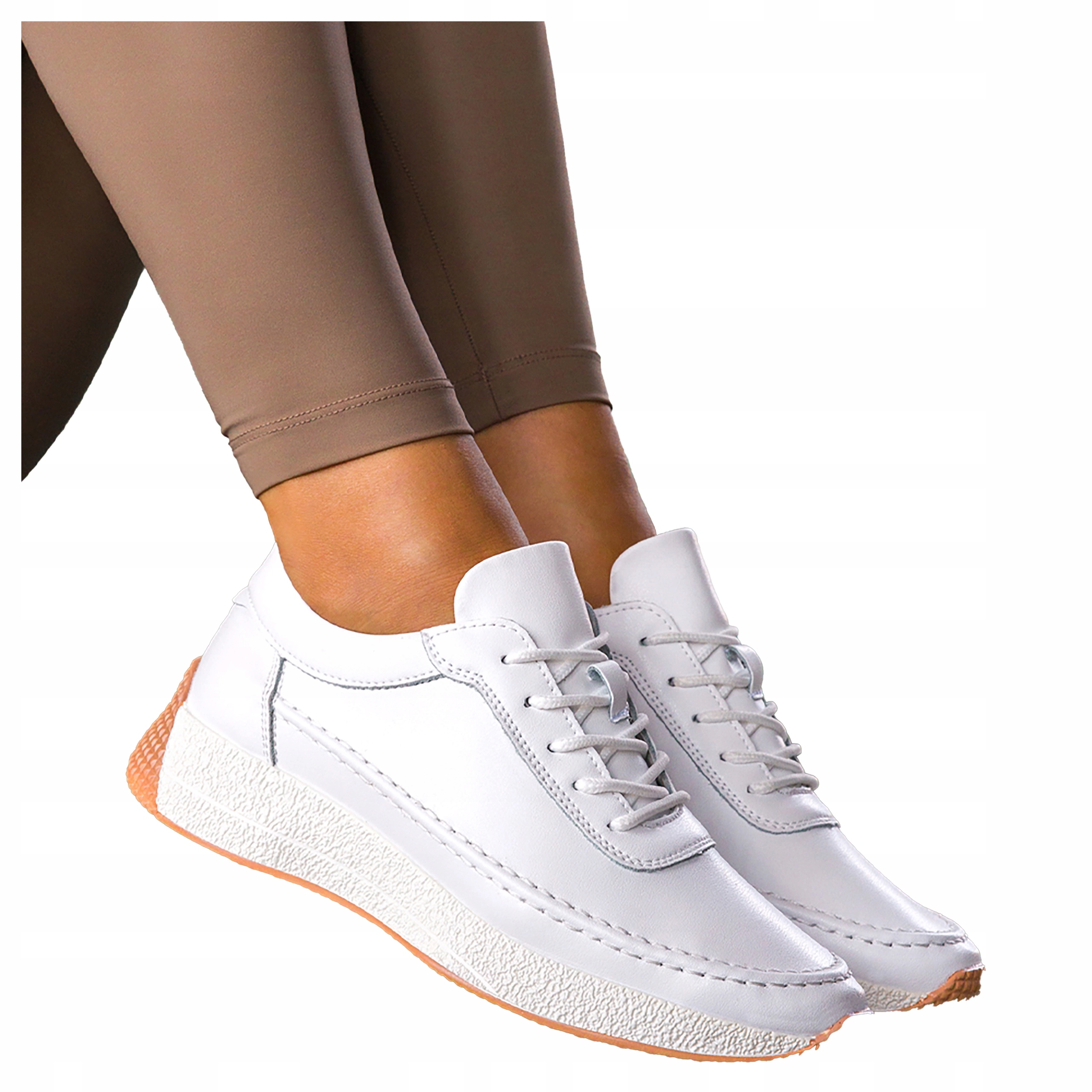 Dámské bílé kožené tenisky na platformě Sportovní, šněrovací, velikost 37