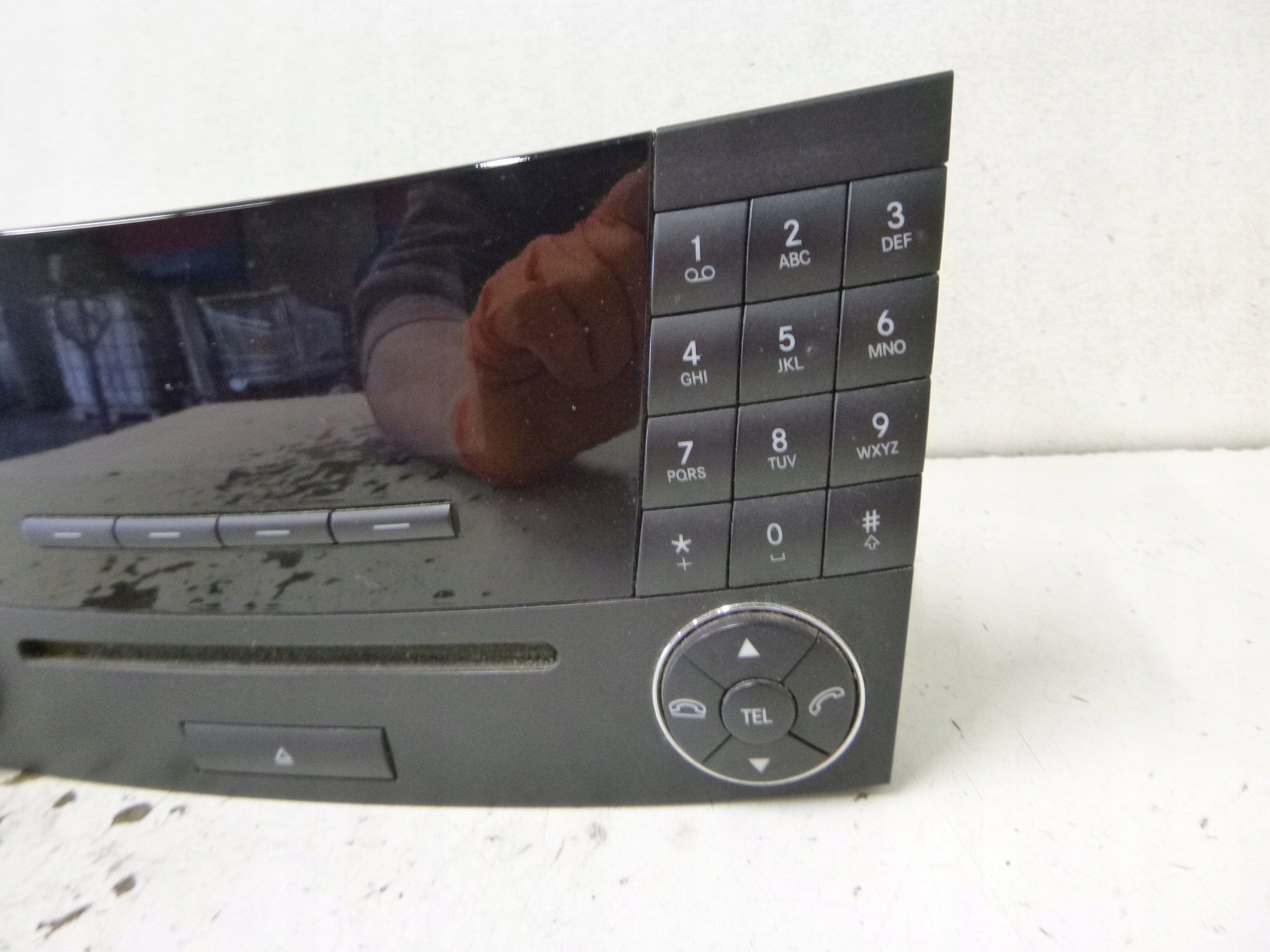 Radio MERCEDES E KLASA W211 A2118705089